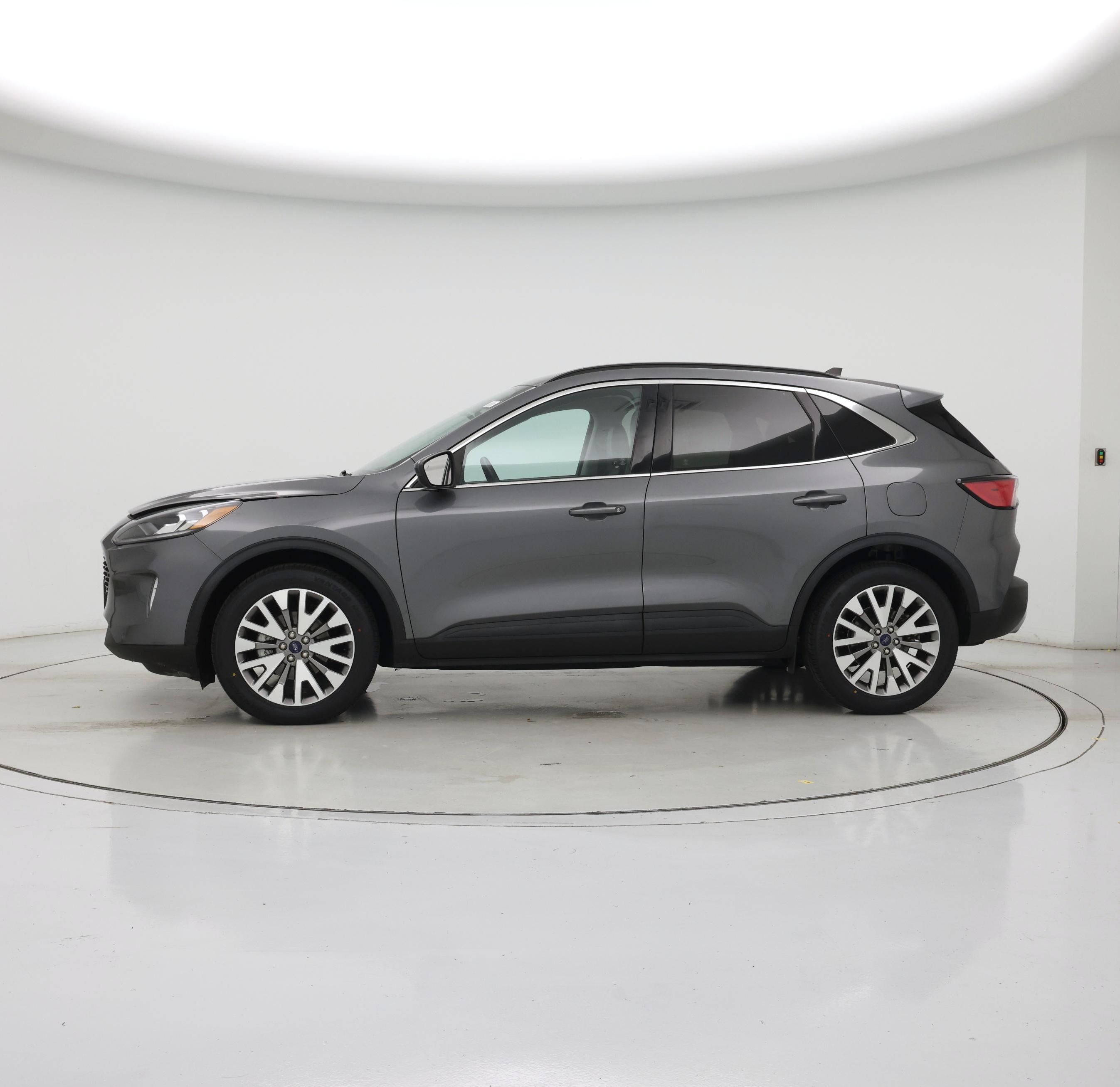 Thumbnail: 2022 Ford Escape - 3