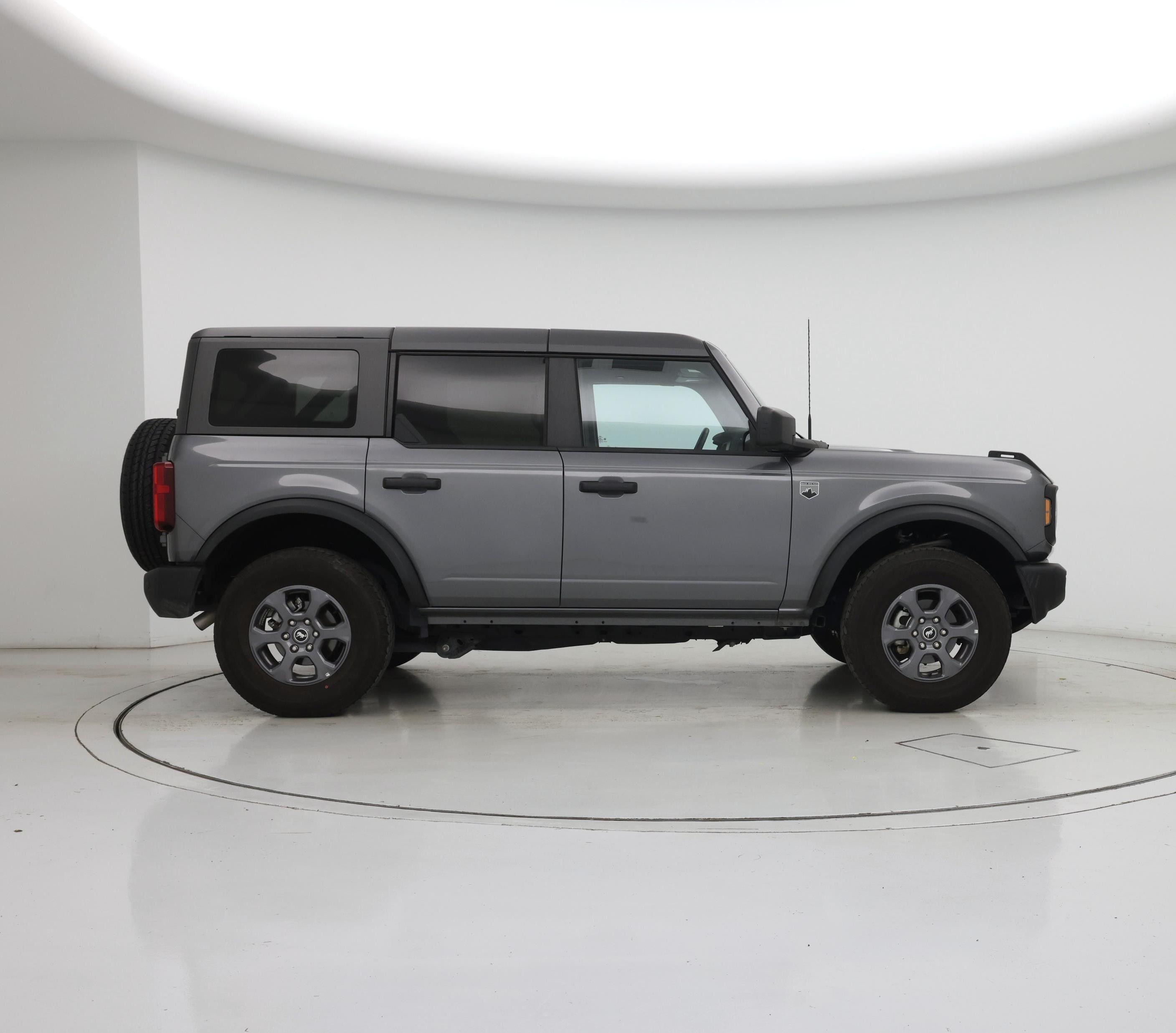 Thumbnail: 2025 Ford Bronco - 7