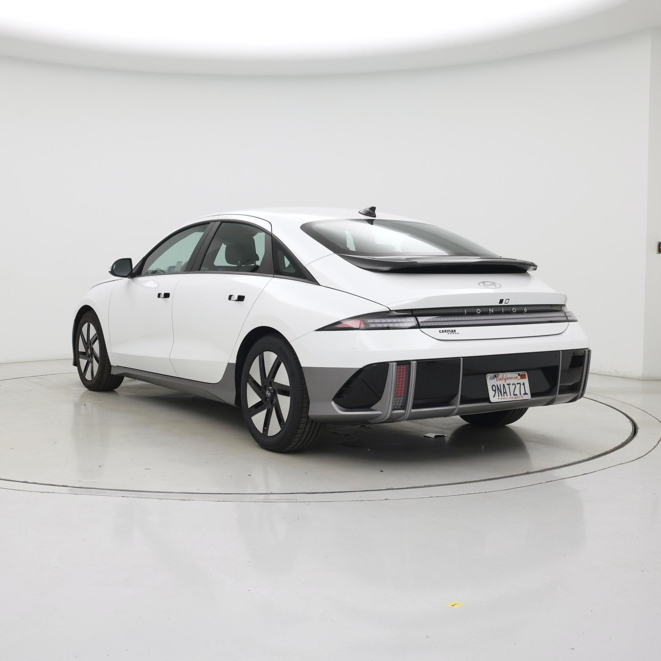 Thumbnail: 2024 Hyundai Ioniq 6 - 2