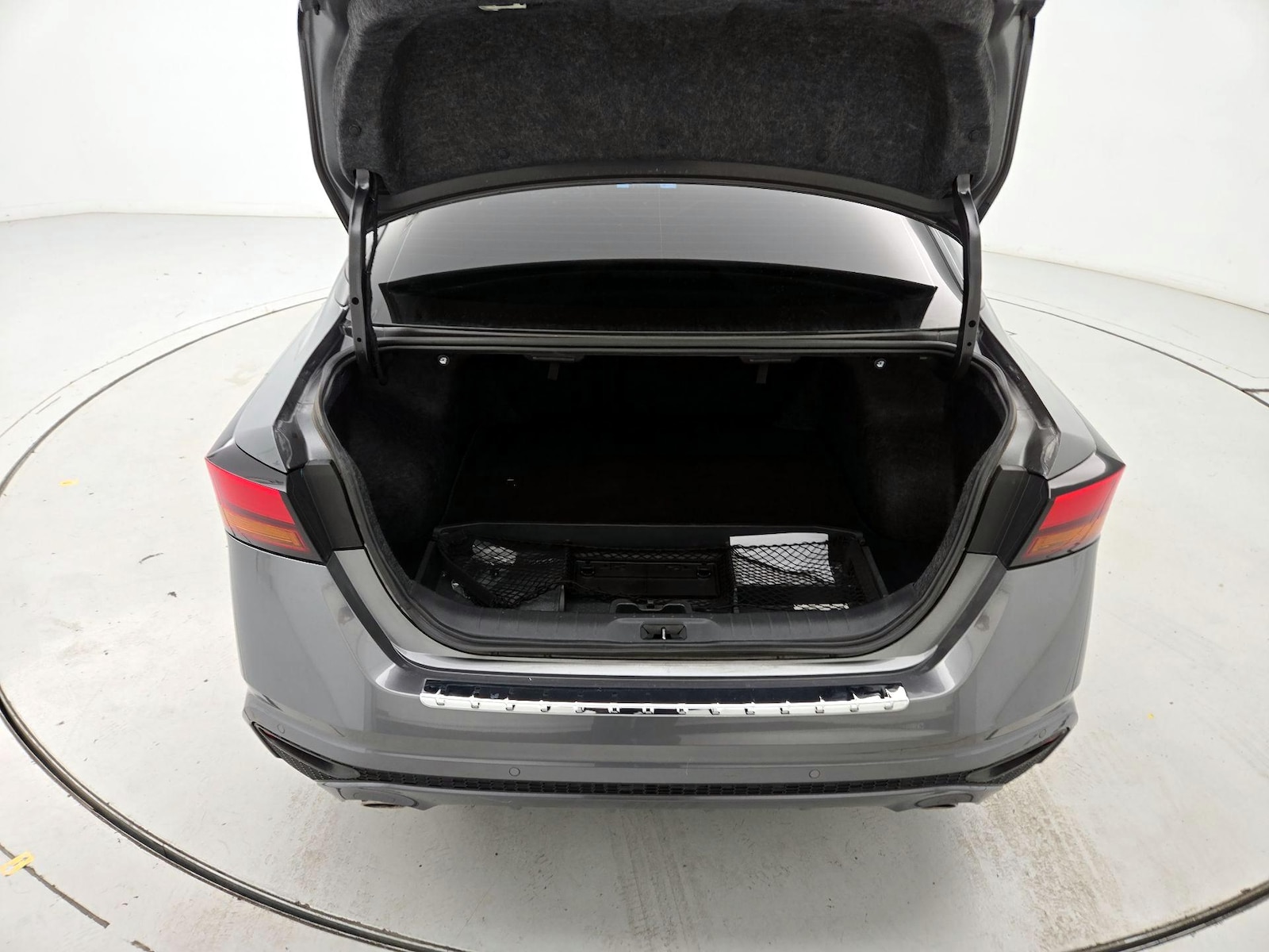 2023 Nissan Altima SV - Photo 23