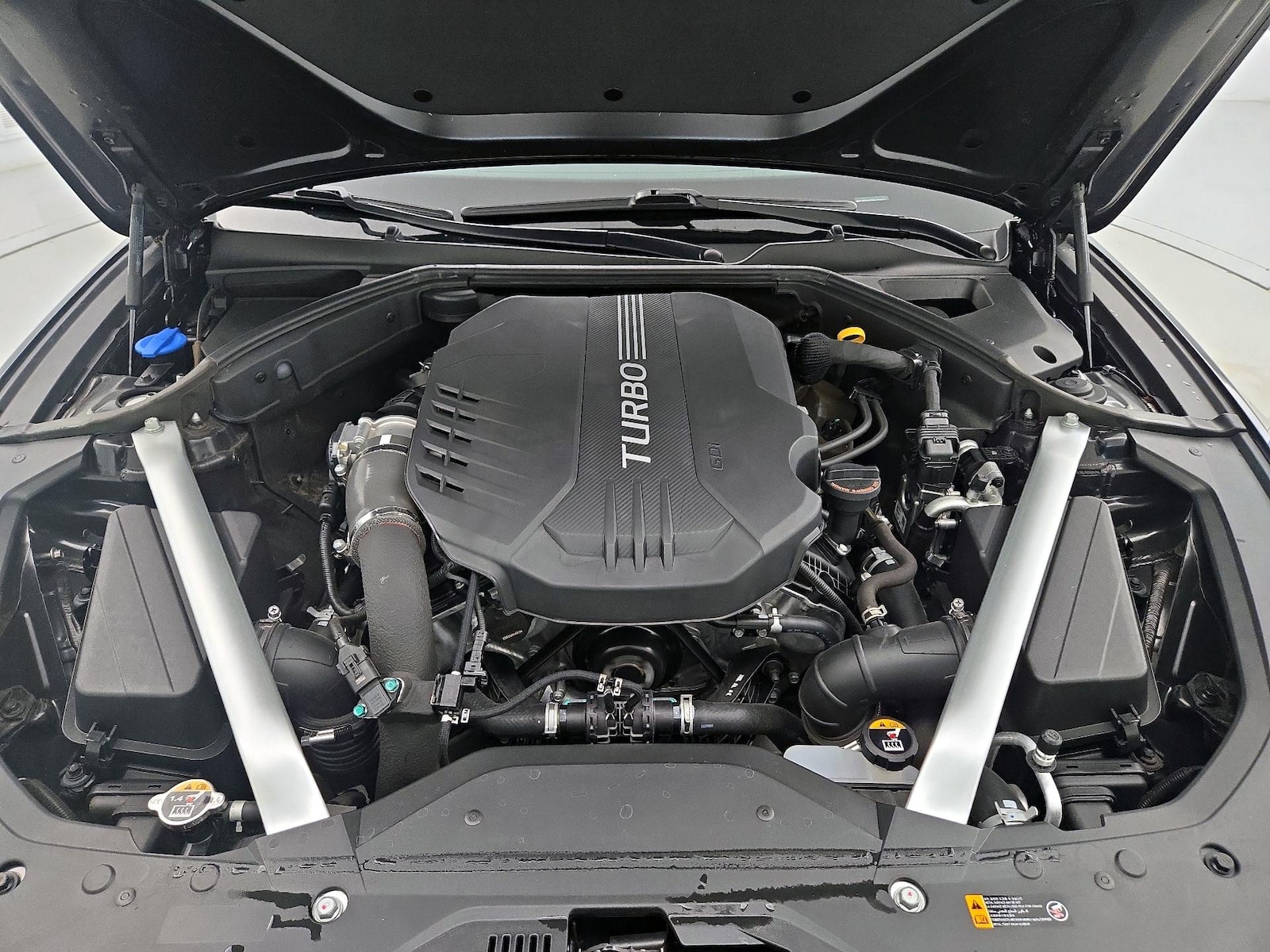 2023 GENESIS G70 Standard - Photo 24