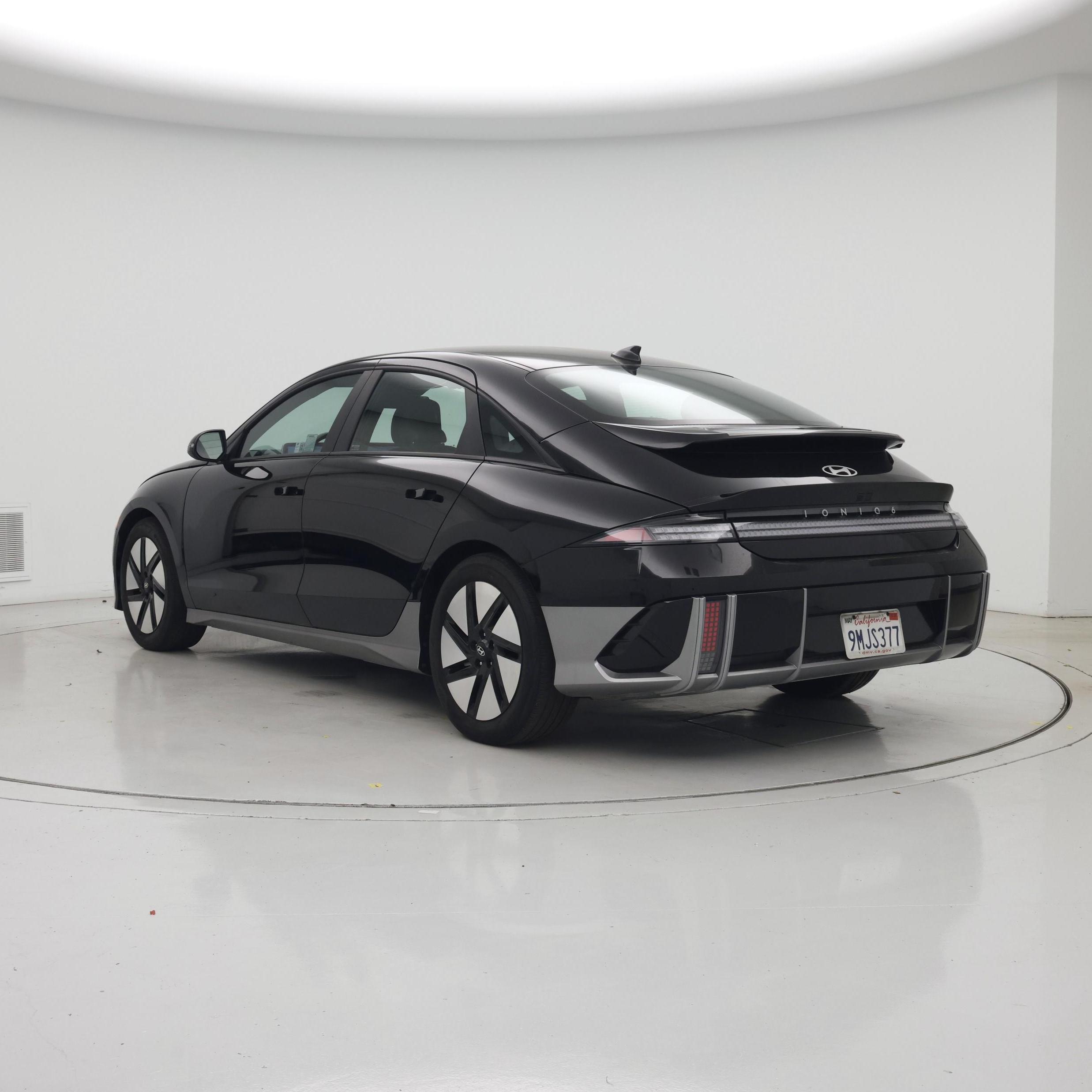 Thumbnail: 2024 Hyundai Ioniq 6 - 2