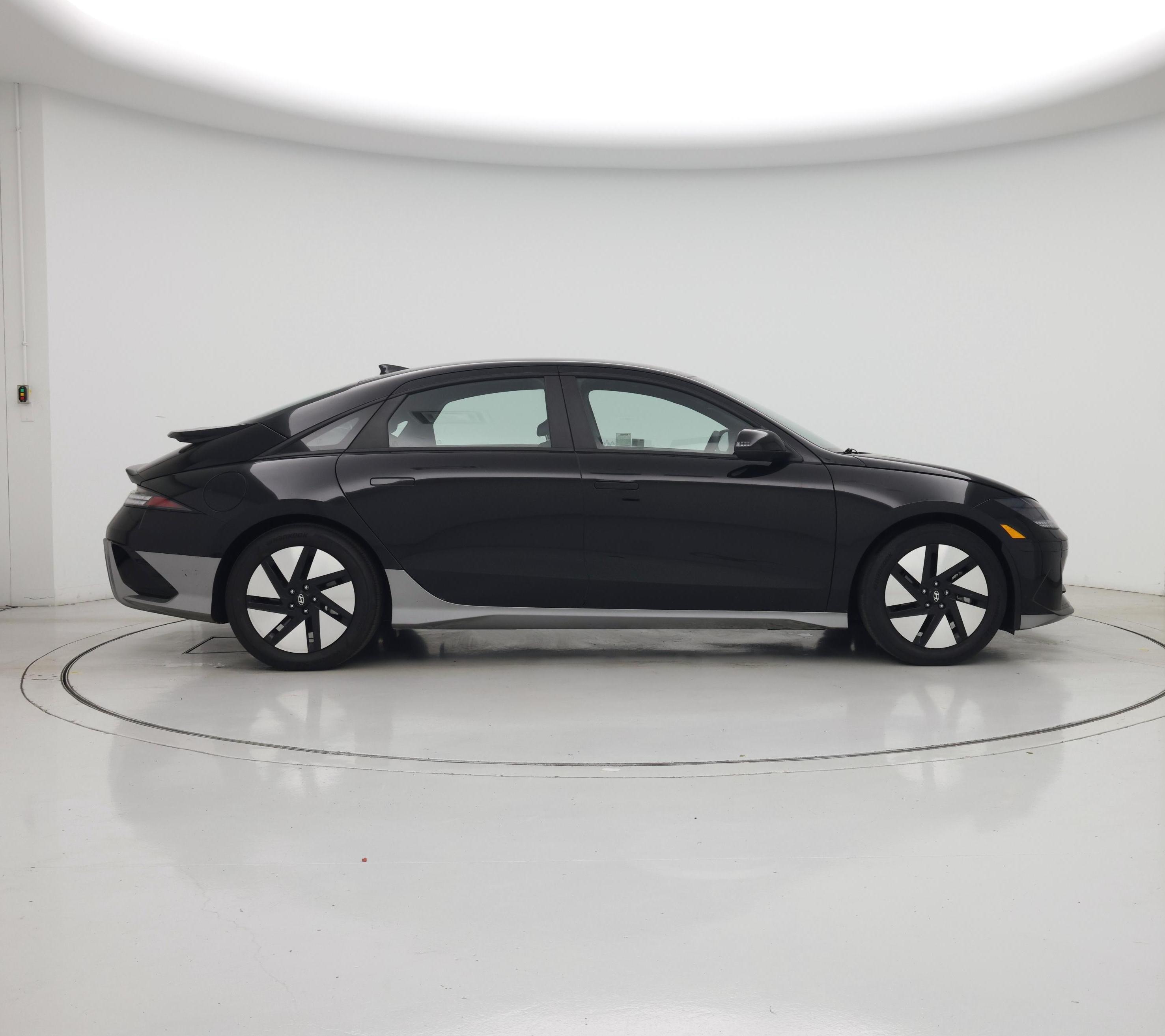 Thumbnail: 2024 Hyundai Ioniq 6 - 7