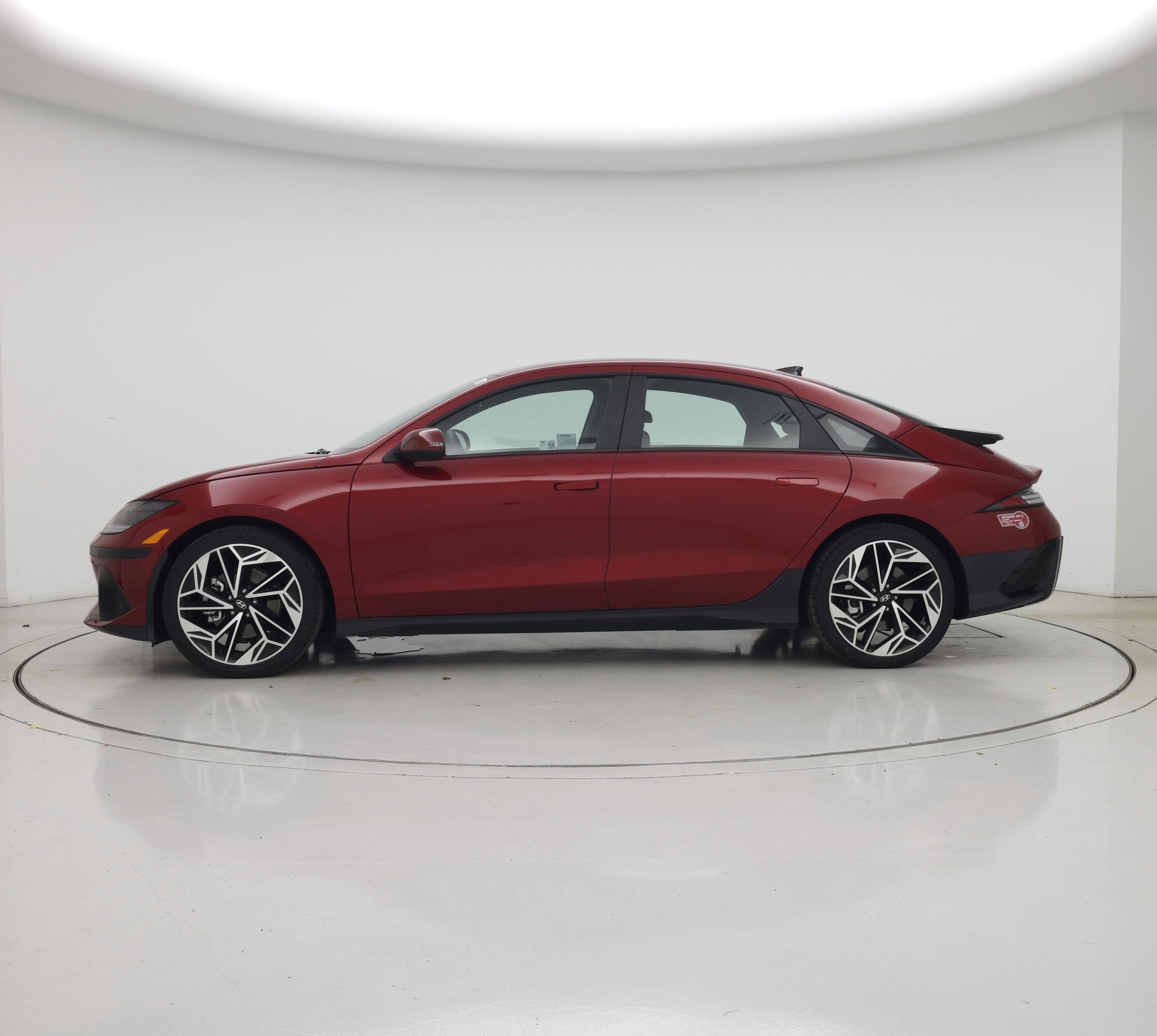 Thumbnail: 2024 Hyundai Ioniq 6 - 3