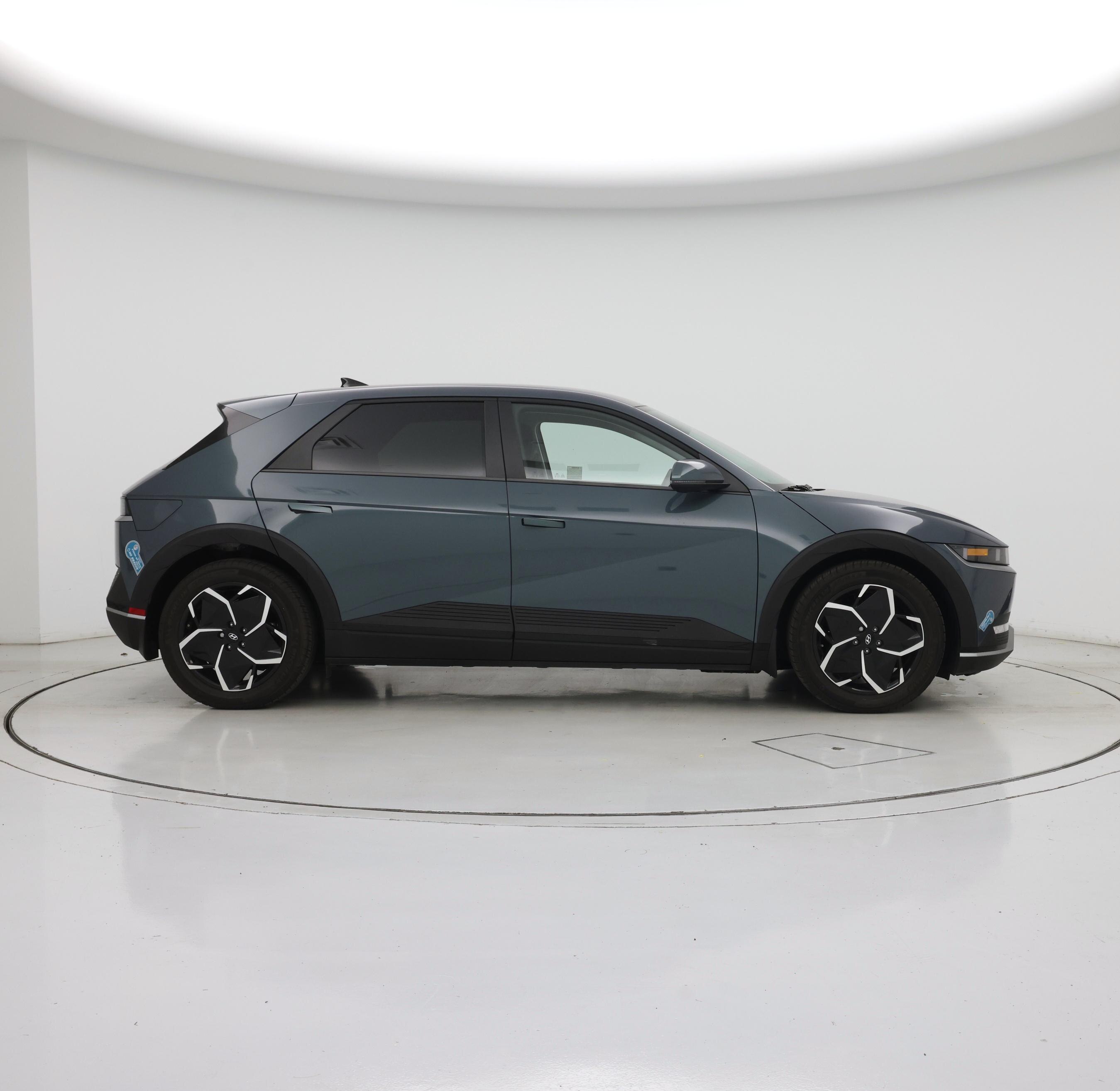 Thumbnail: 2024 Hyundai Ioniq 5 - 7