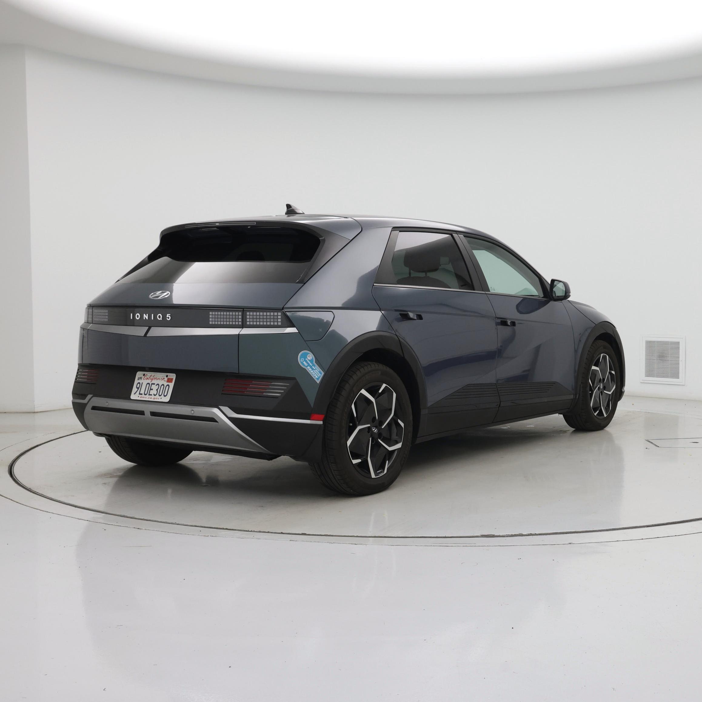 Thumbnail: 2024 Hyundai Ioniq 5 - 8