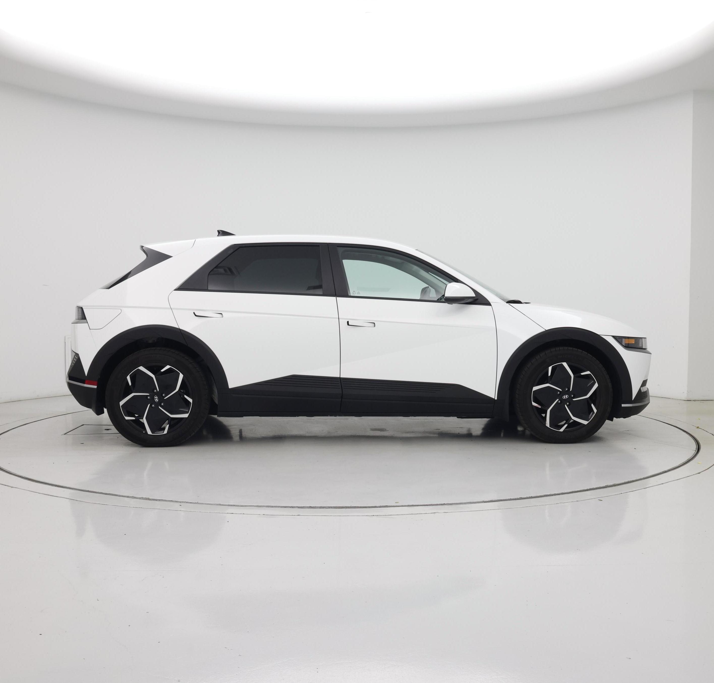 Thumbnail: 2024 Hyundai Ioniq 5 - 7