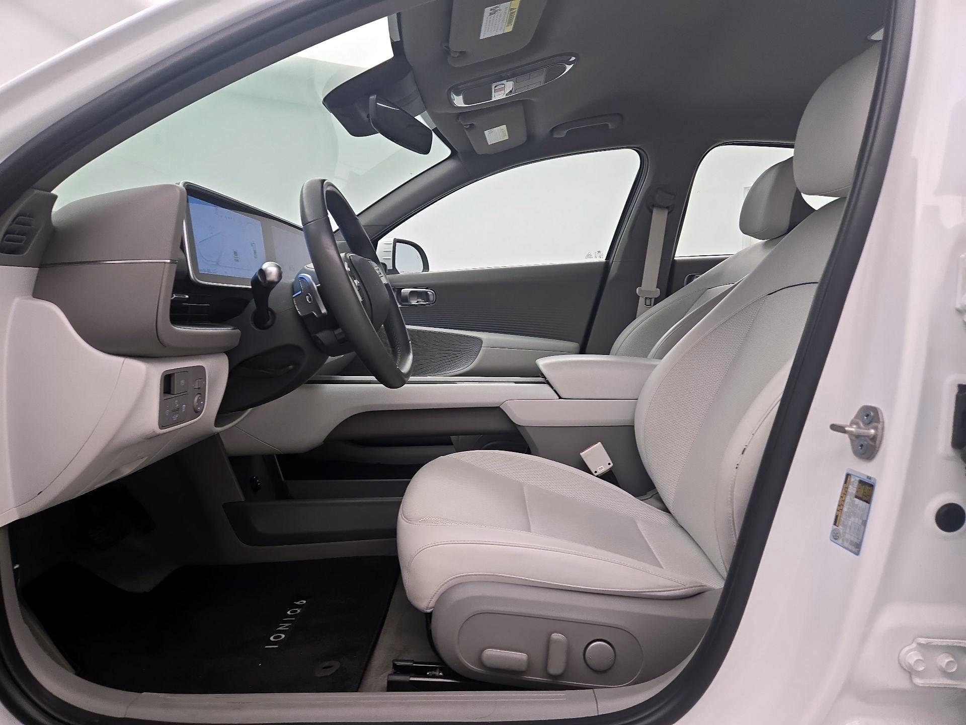 Thumbnail: 2024 Hyundai Ioniq 6 - 11