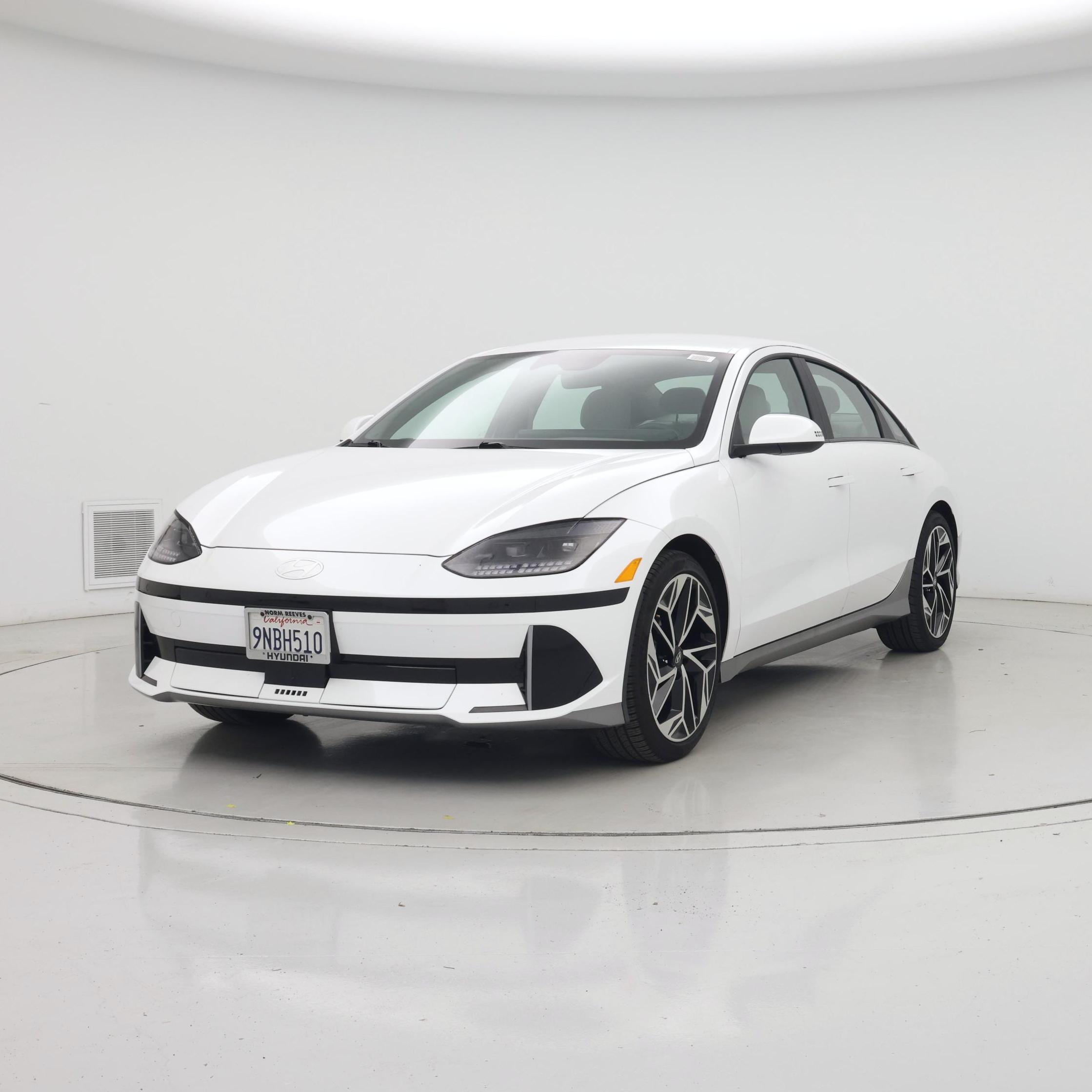 Thumbnail: 2024 Hyundai Ioniq 6 - 4
