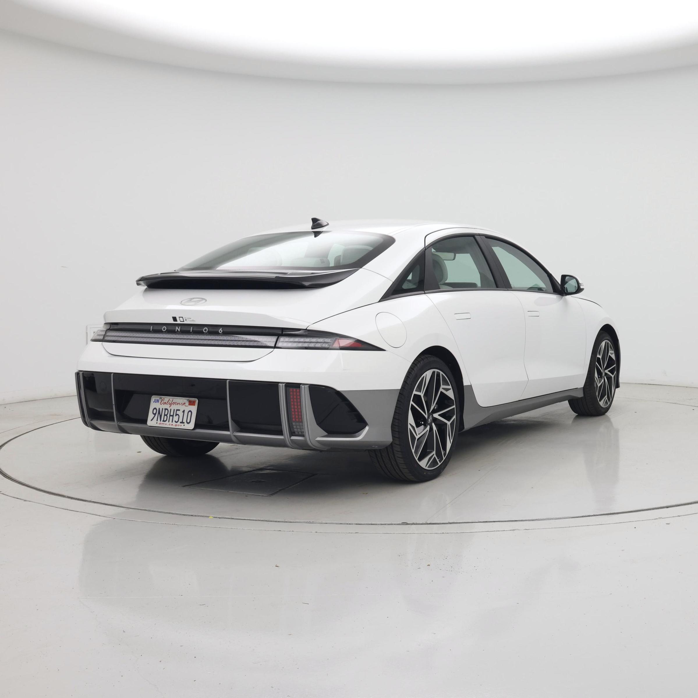 Thumbnail: 2024 Hyundai Ioniq 6 - 8
