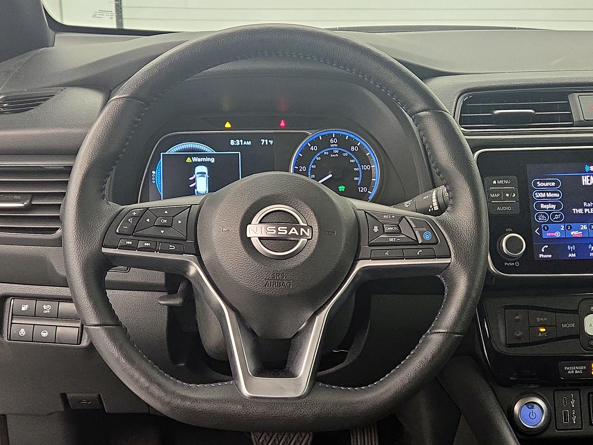 Thumbnail: 2023 Nissan Leaf - 10