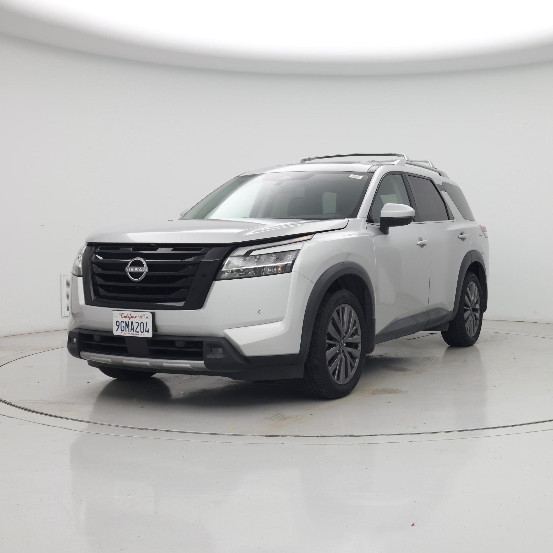 Thumbnail: 2023 Nissan Pathfinder - 4