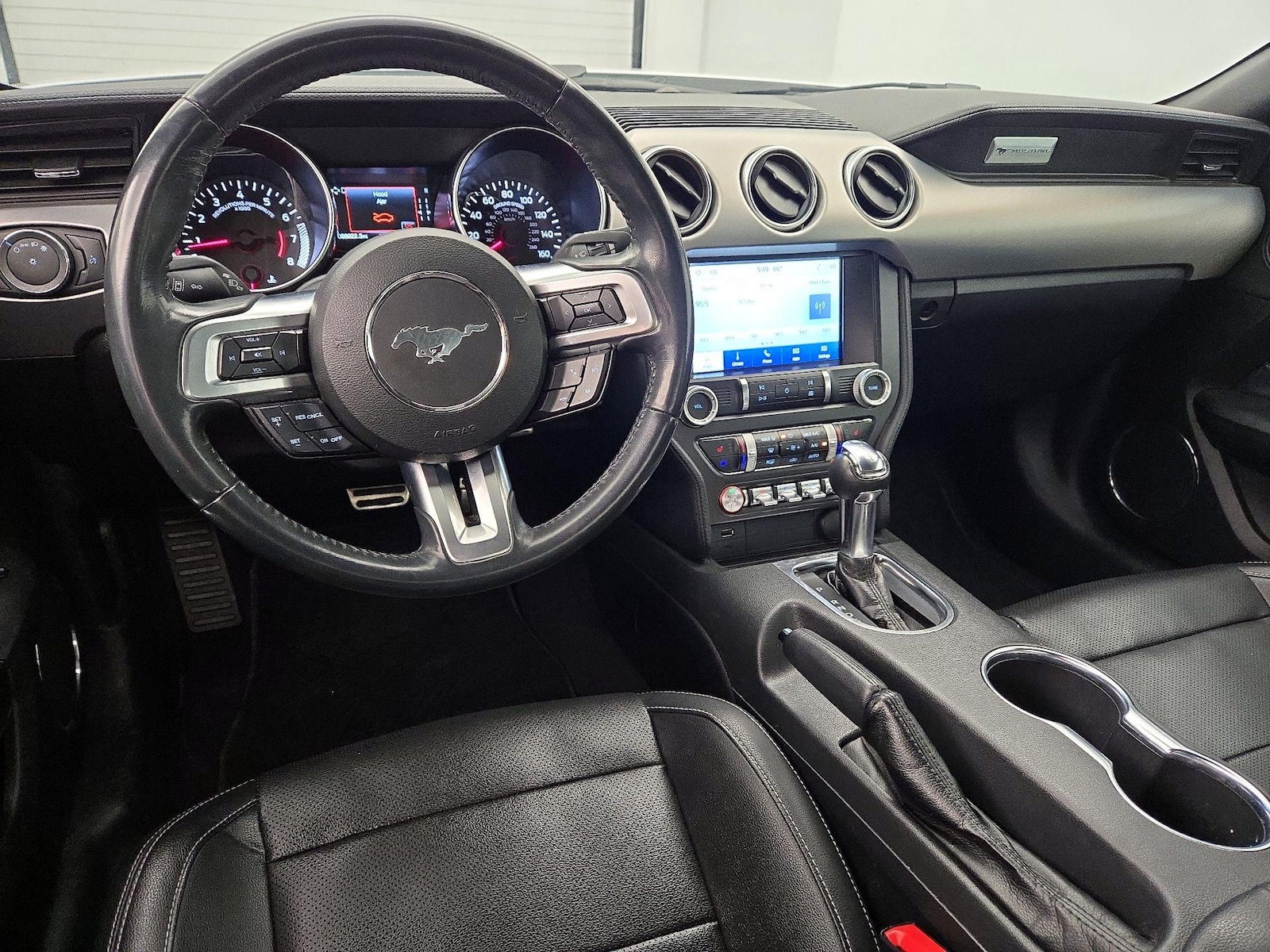 2023 Ford Mustang EcoBoost Premium - Photo 10