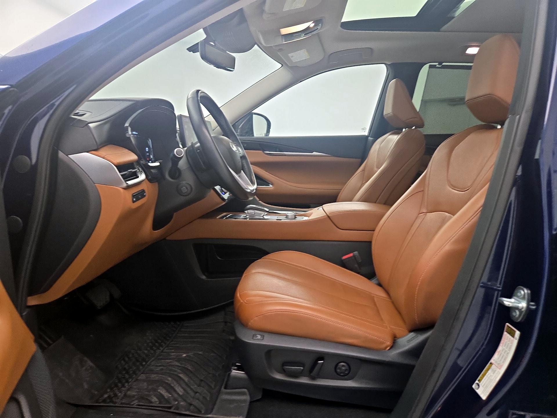 Thumbnail: 2023 INFINITI QX60 - 11