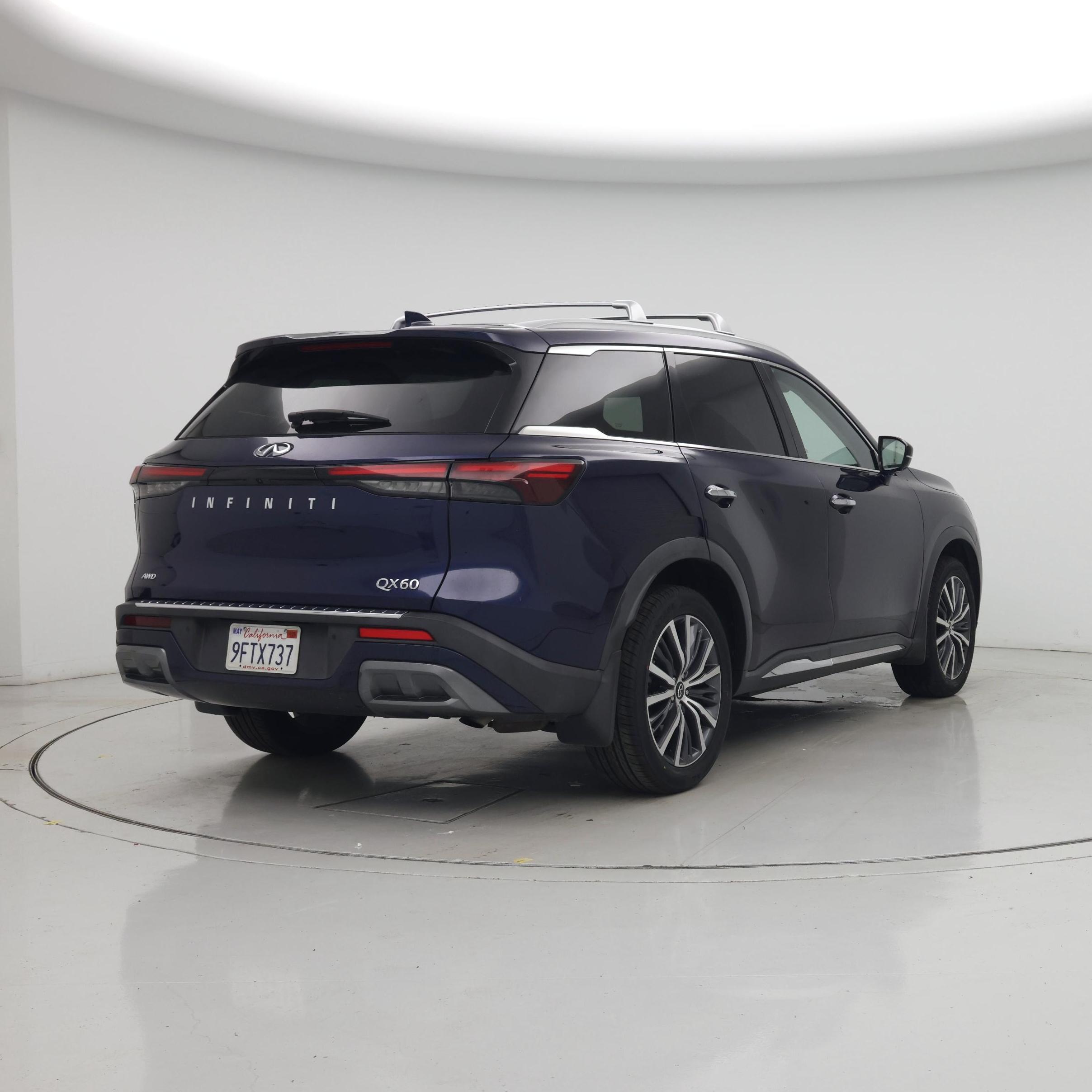 Thumbnail: 2023 INFINITI QX60 - 8