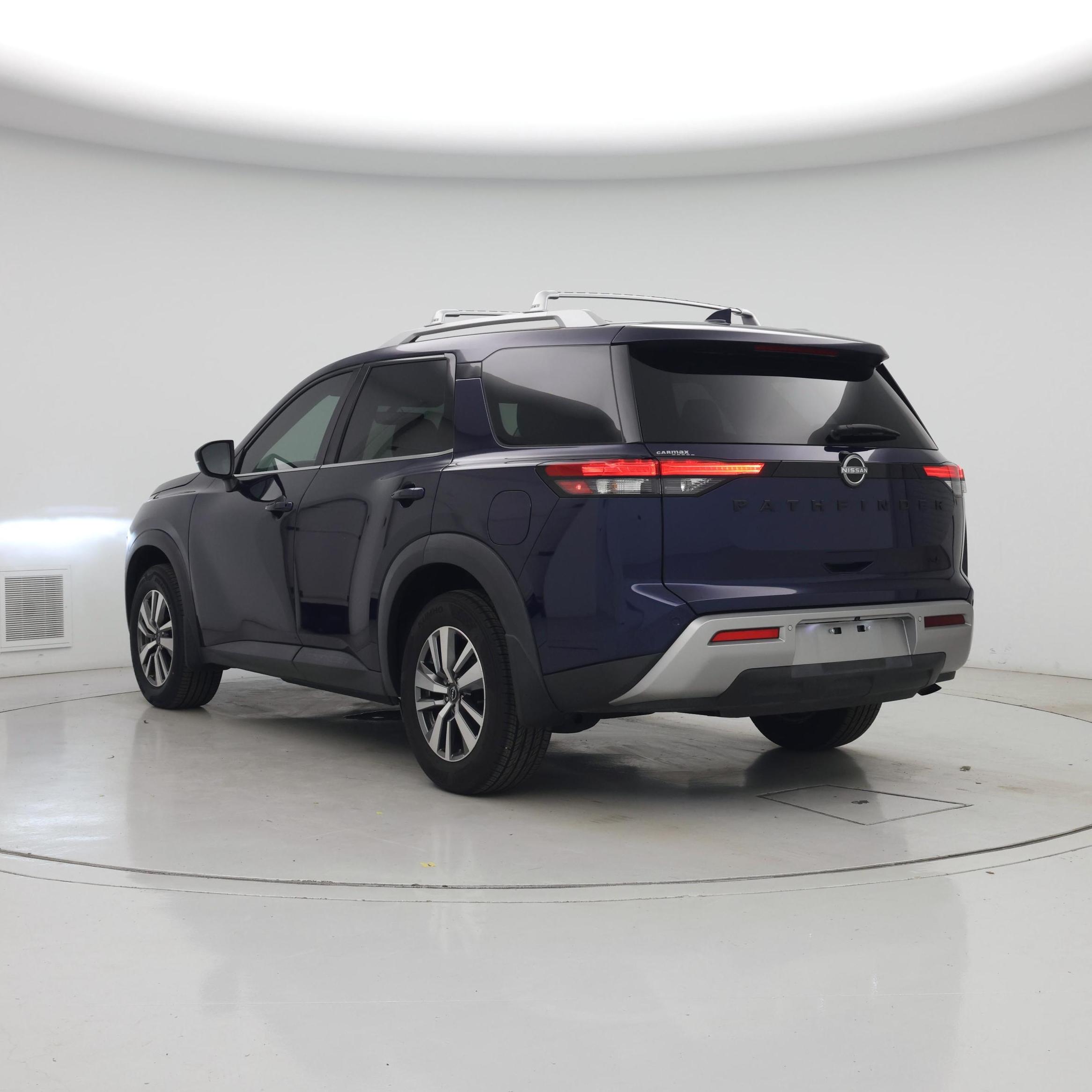 Thumbnail: 2023 Nissan Pathfinder - 2