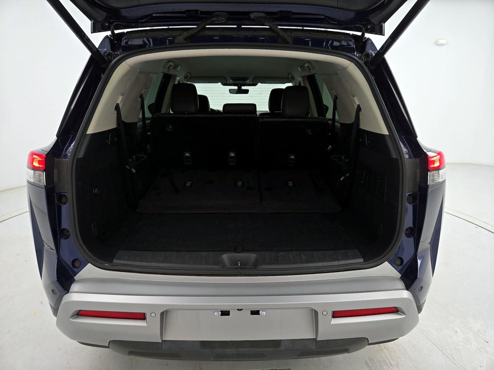 2023 Nissan Pathfinder SL - Photo 24
