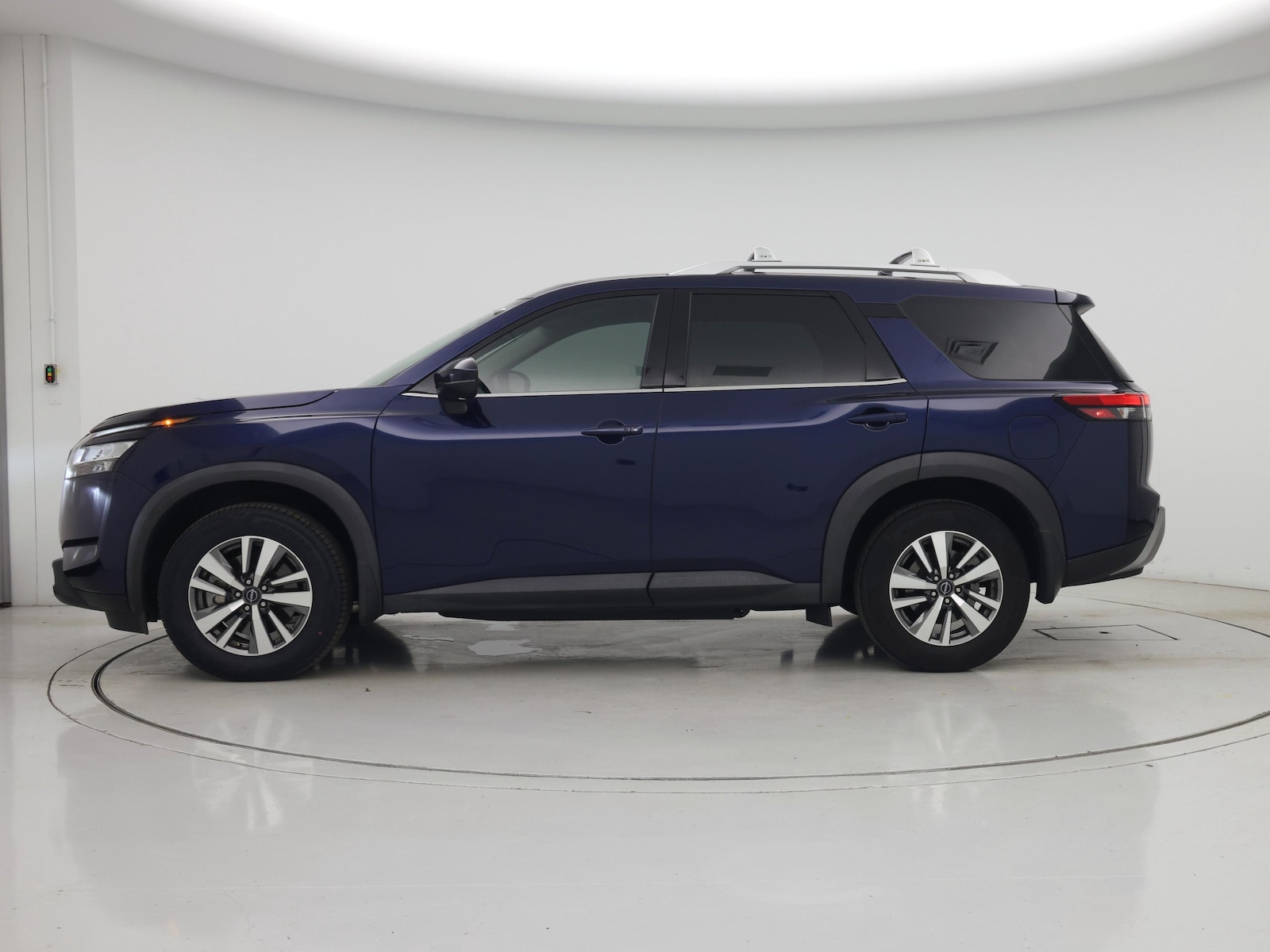 2023 Nissan Pathfinder SL - Photo 4