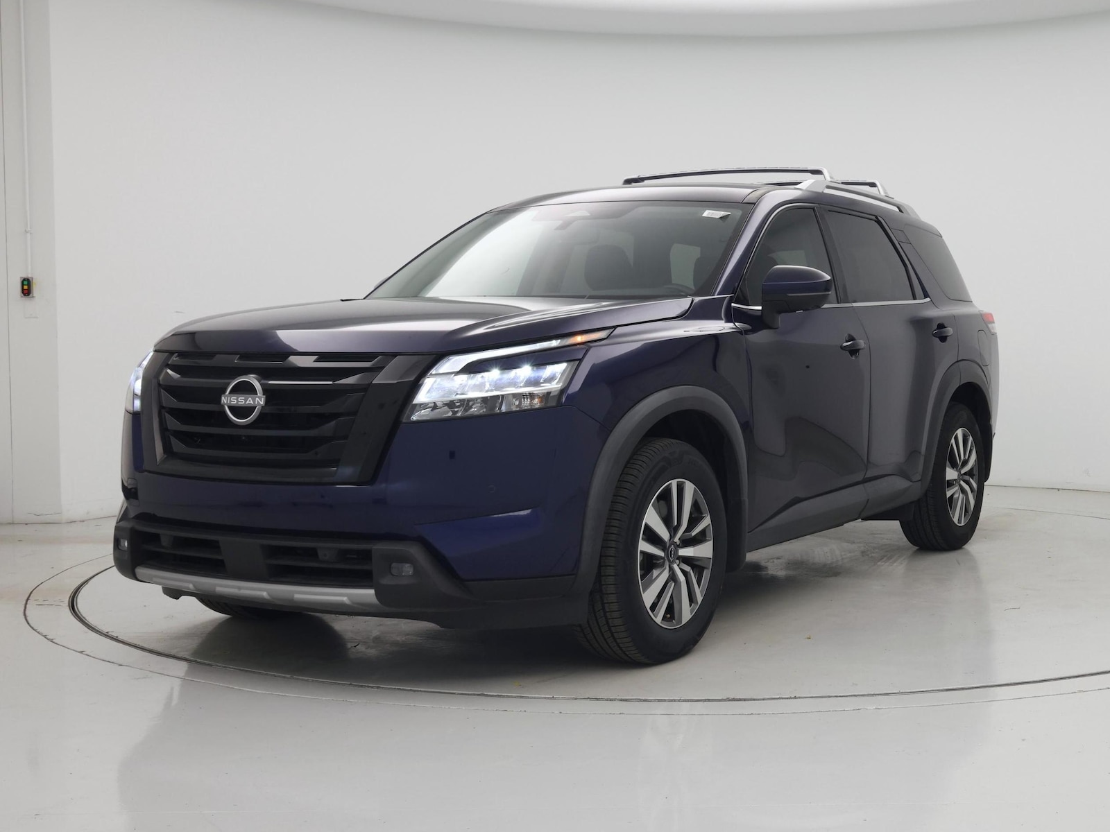 2023 Nissan Pathfinder SL - Photo 5