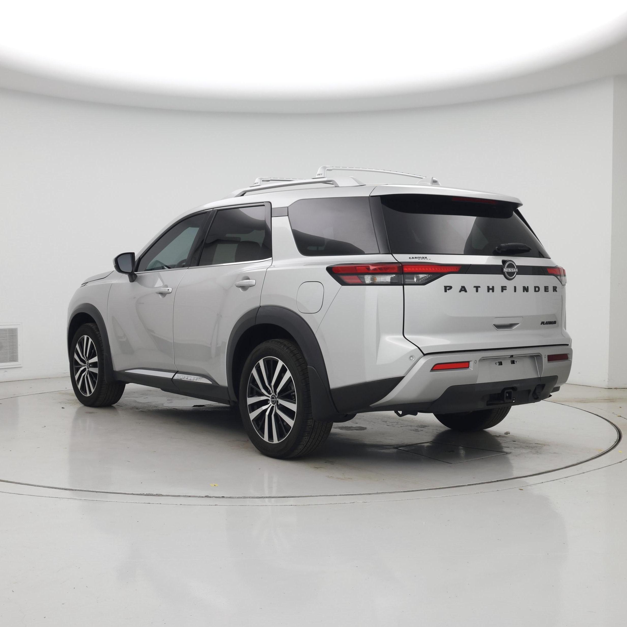 Thumbnail: 2023 Nissan Pathfinder - 2