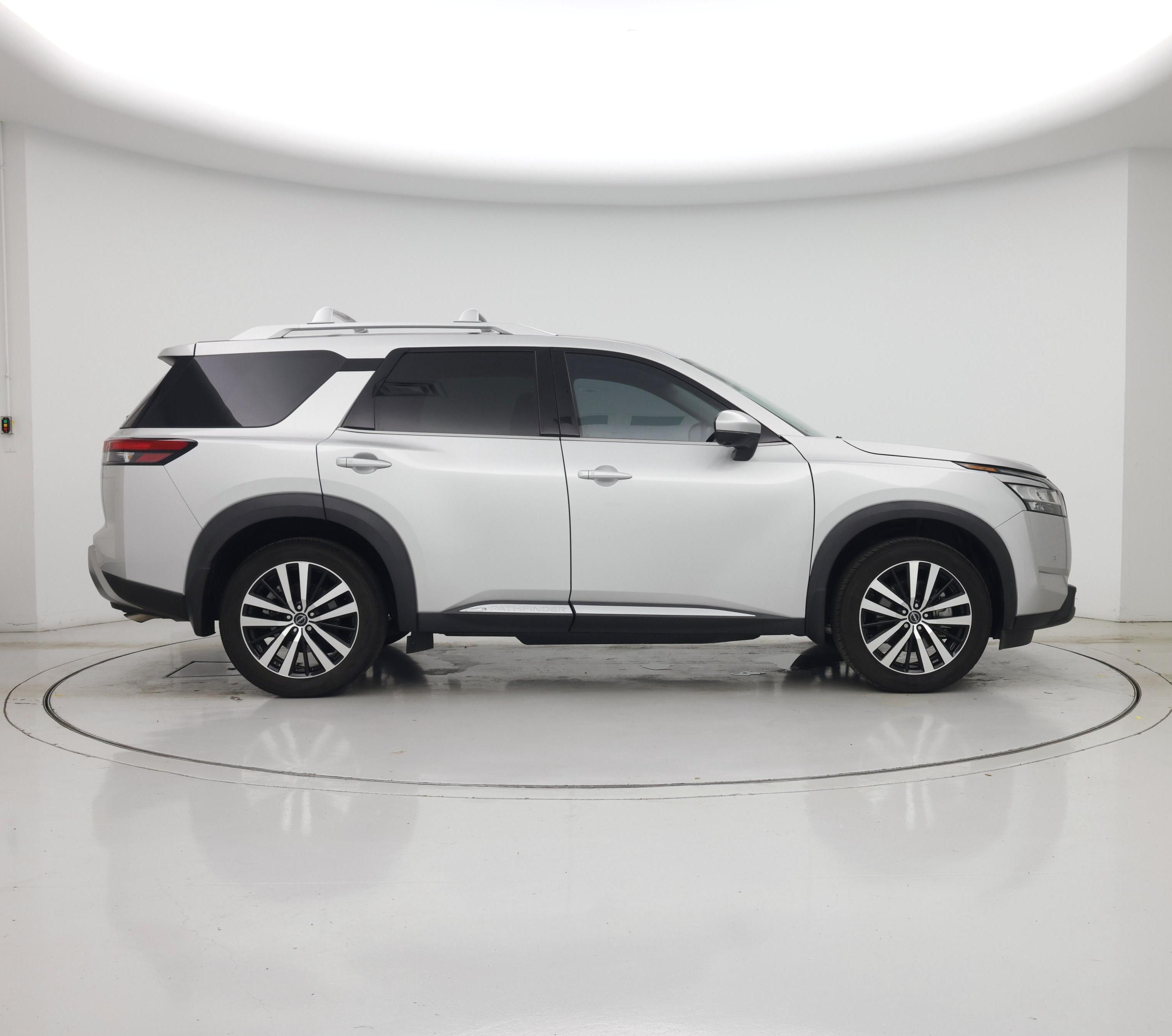 Thumbnail: 2023 Nissan Pathfinder - 7