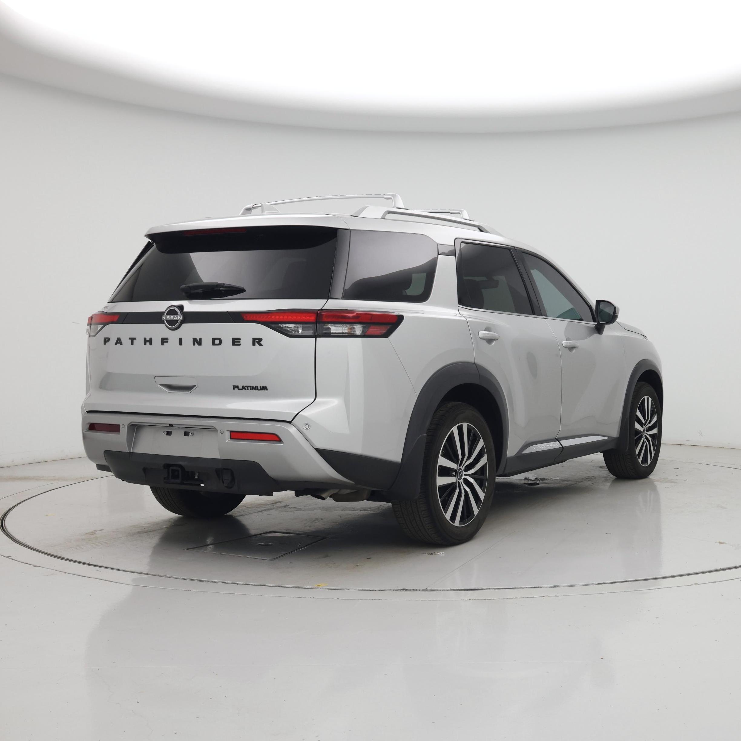 Thumbnail: 2023 Nissan Pathfinder - 8