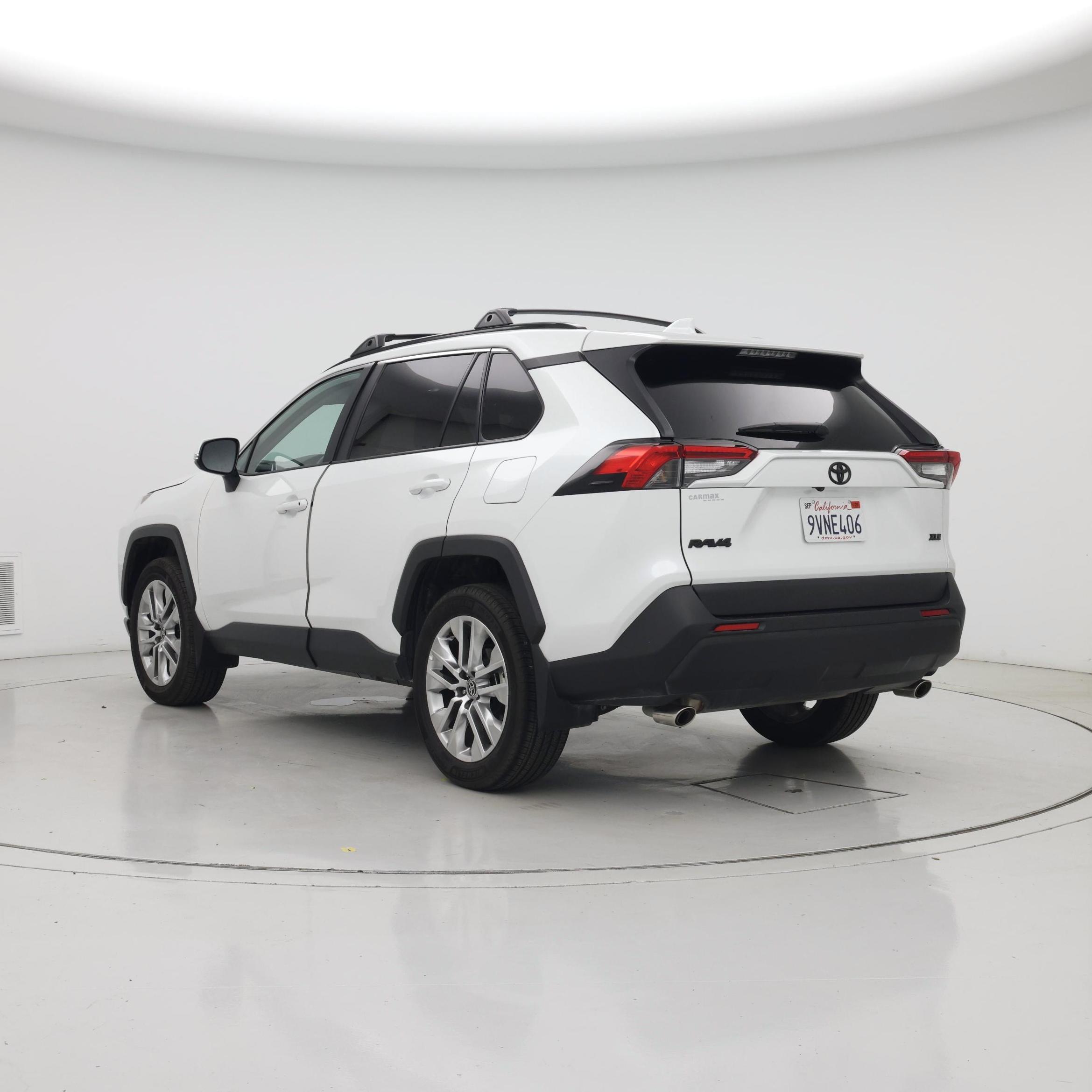 Thumbnail: 2025 Toyota RAV4 - 2