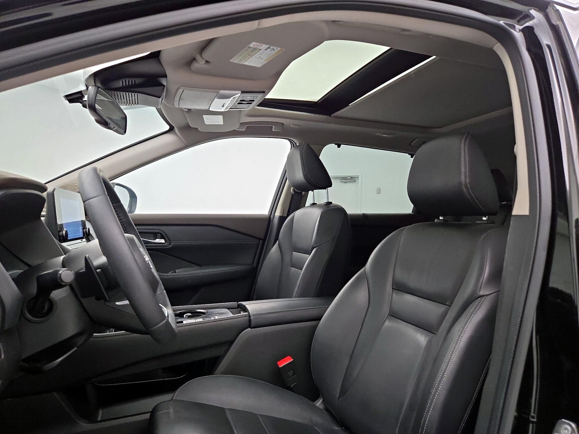Thumbnail: 2023 Nissan Rogue - 20