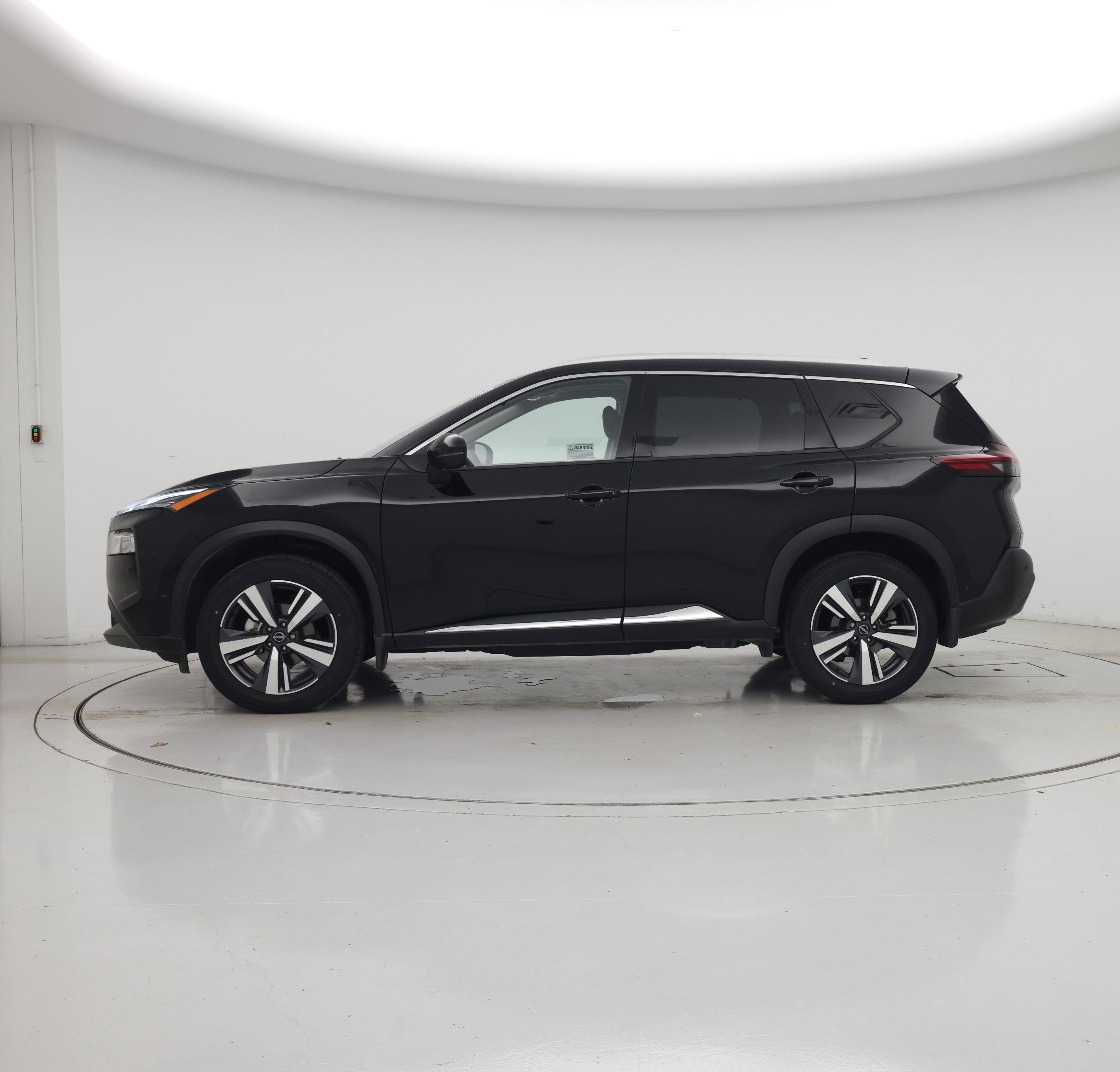 Thumbnail: 2023 Nissan Rogue - 3