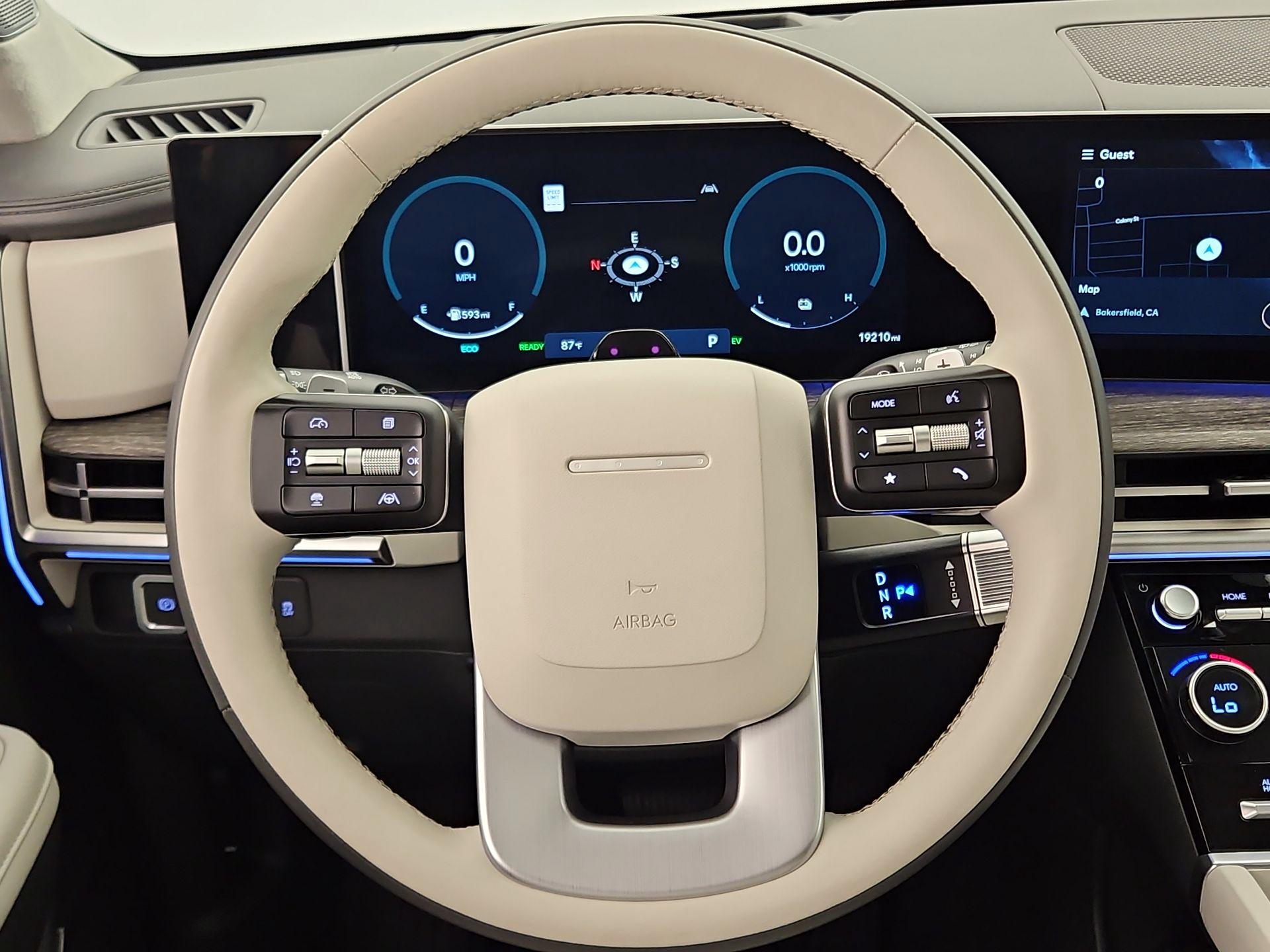 Thumbnail: 2025 Hyundai Santa Fe - 10