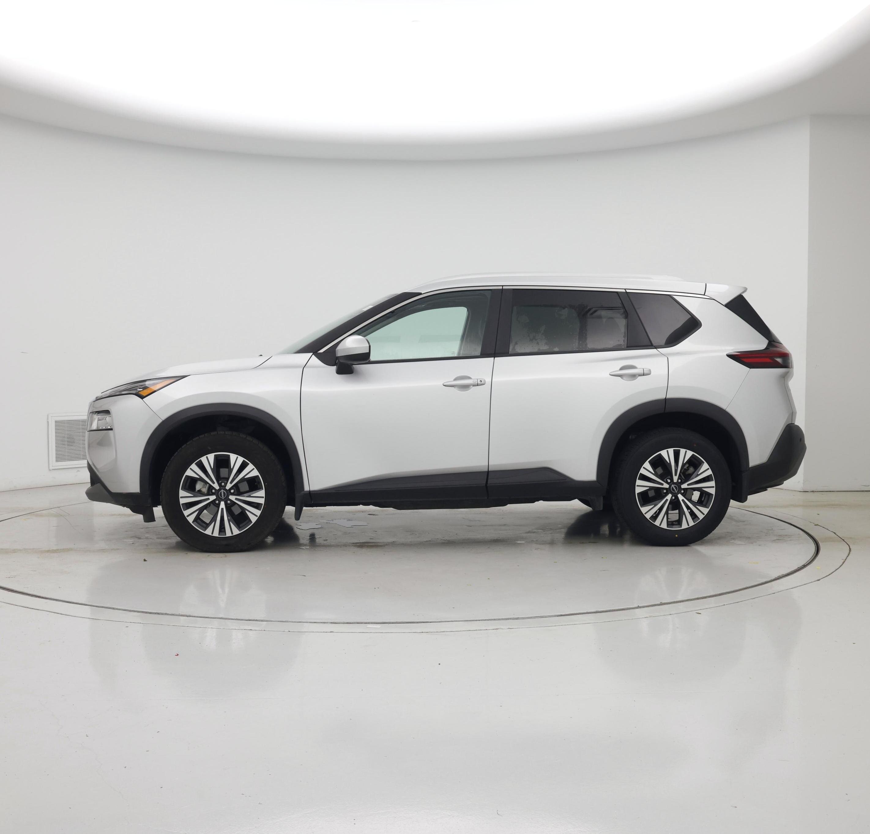 Thumbnail: 2023 Nissan Rogue - 3