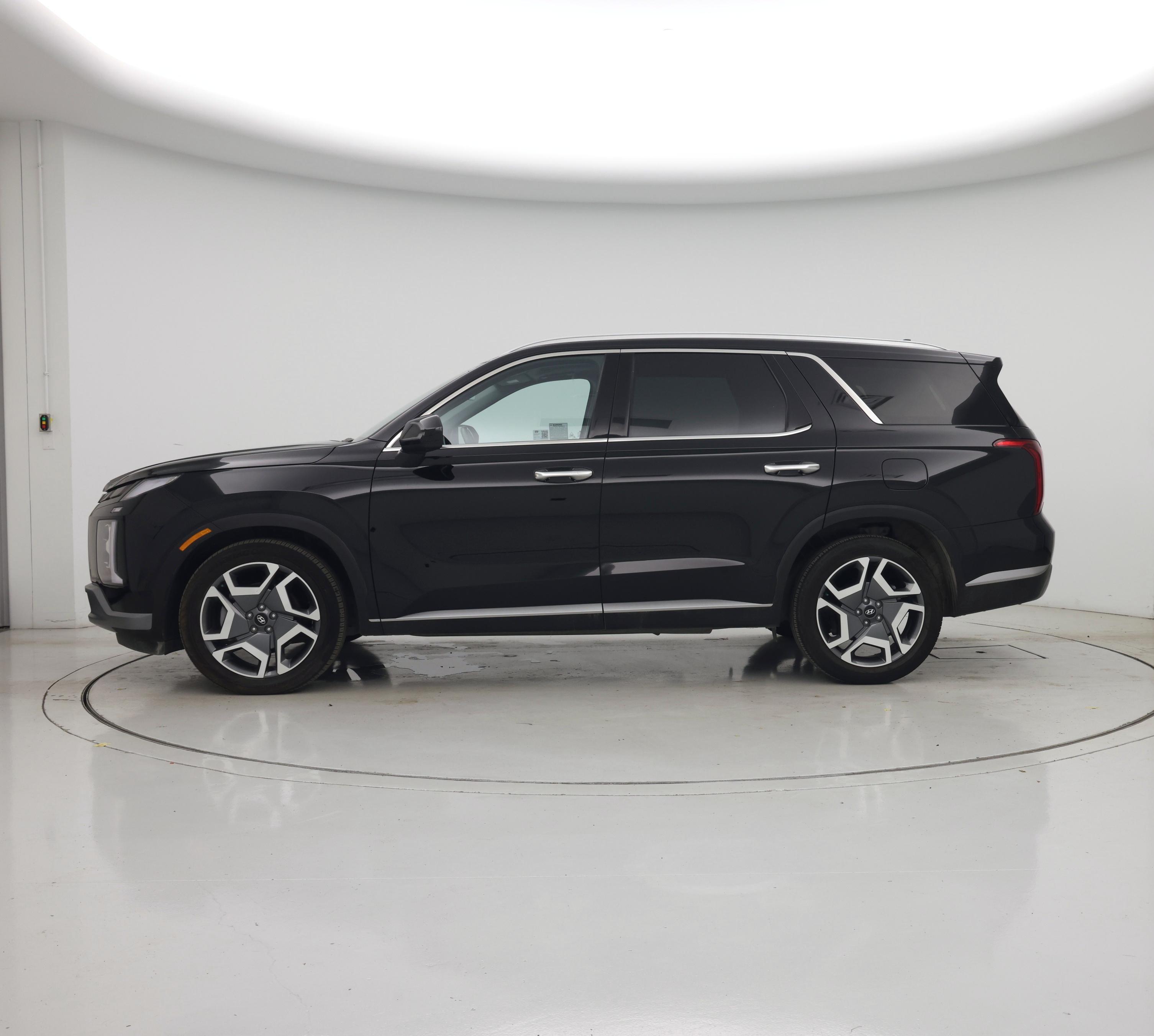 Thumbnail: 2025 Hyundai Palisade - 3