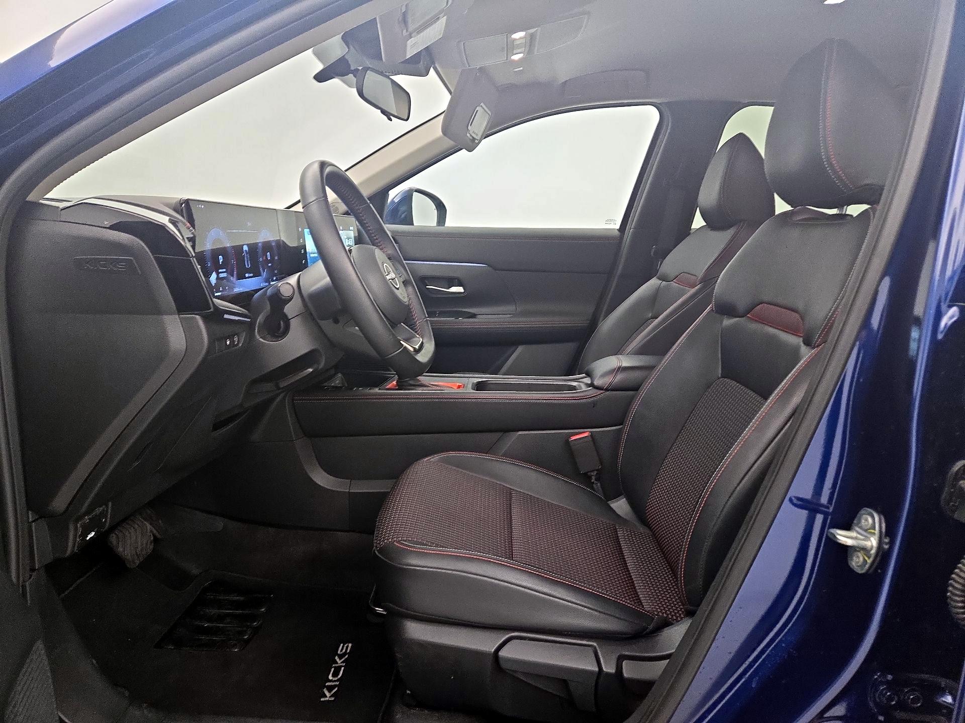Thumbnail: 2025 Nissan Kicks - 11