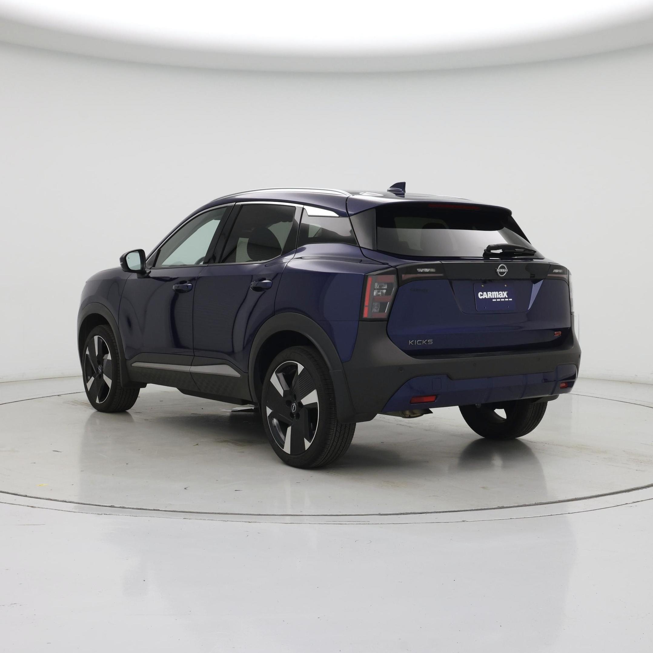 Thumbnail: 2025 Nissan Kicks - 2