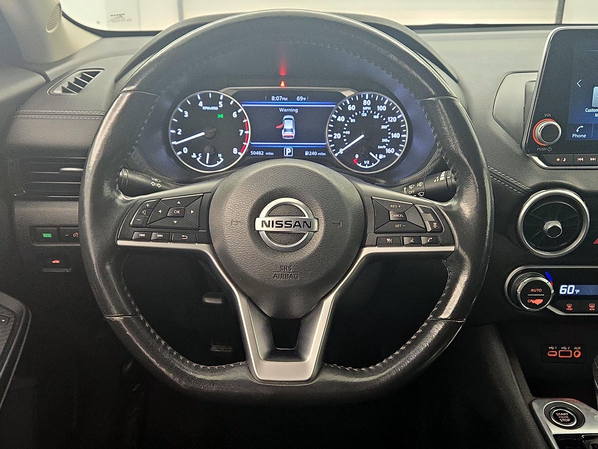 Thumbnail: 2022 Nissan Sentra - 10
