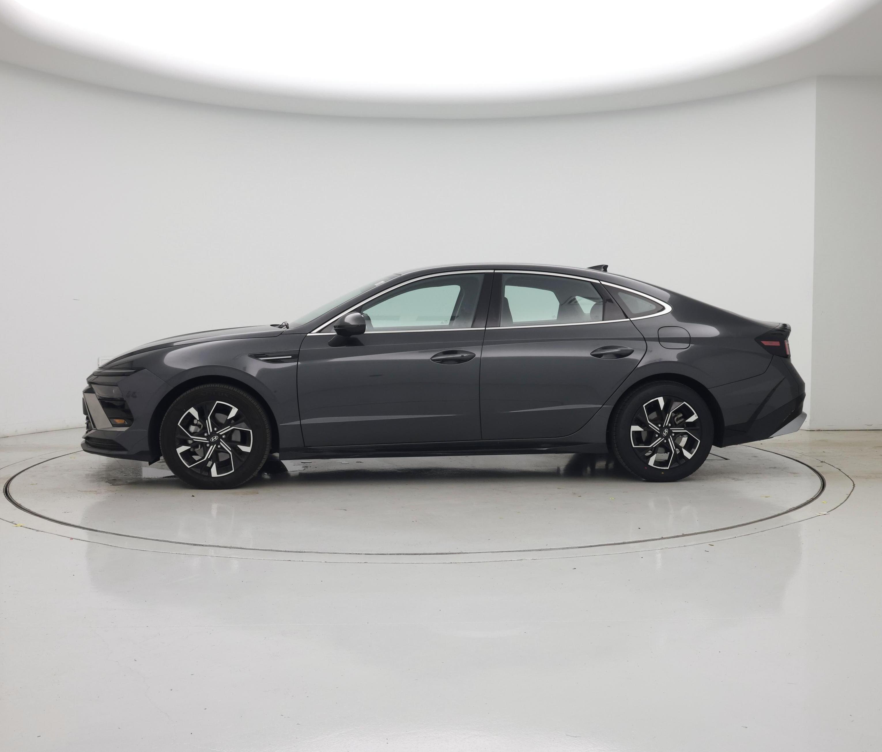 Thumbnail: 2025 Hyundai Sonata - 3