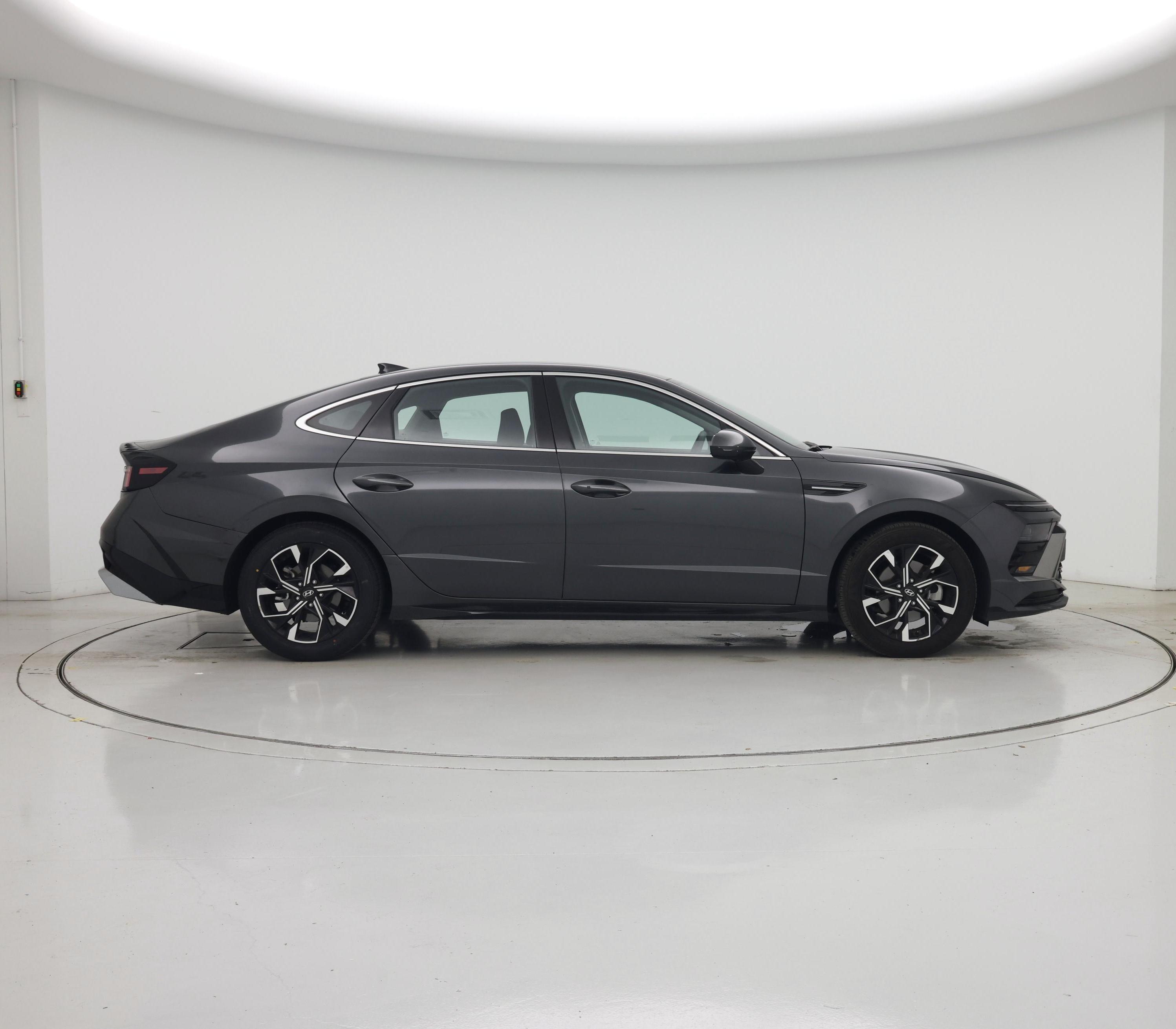 Thumbnail: 2025 Hyundai Sonata - 7