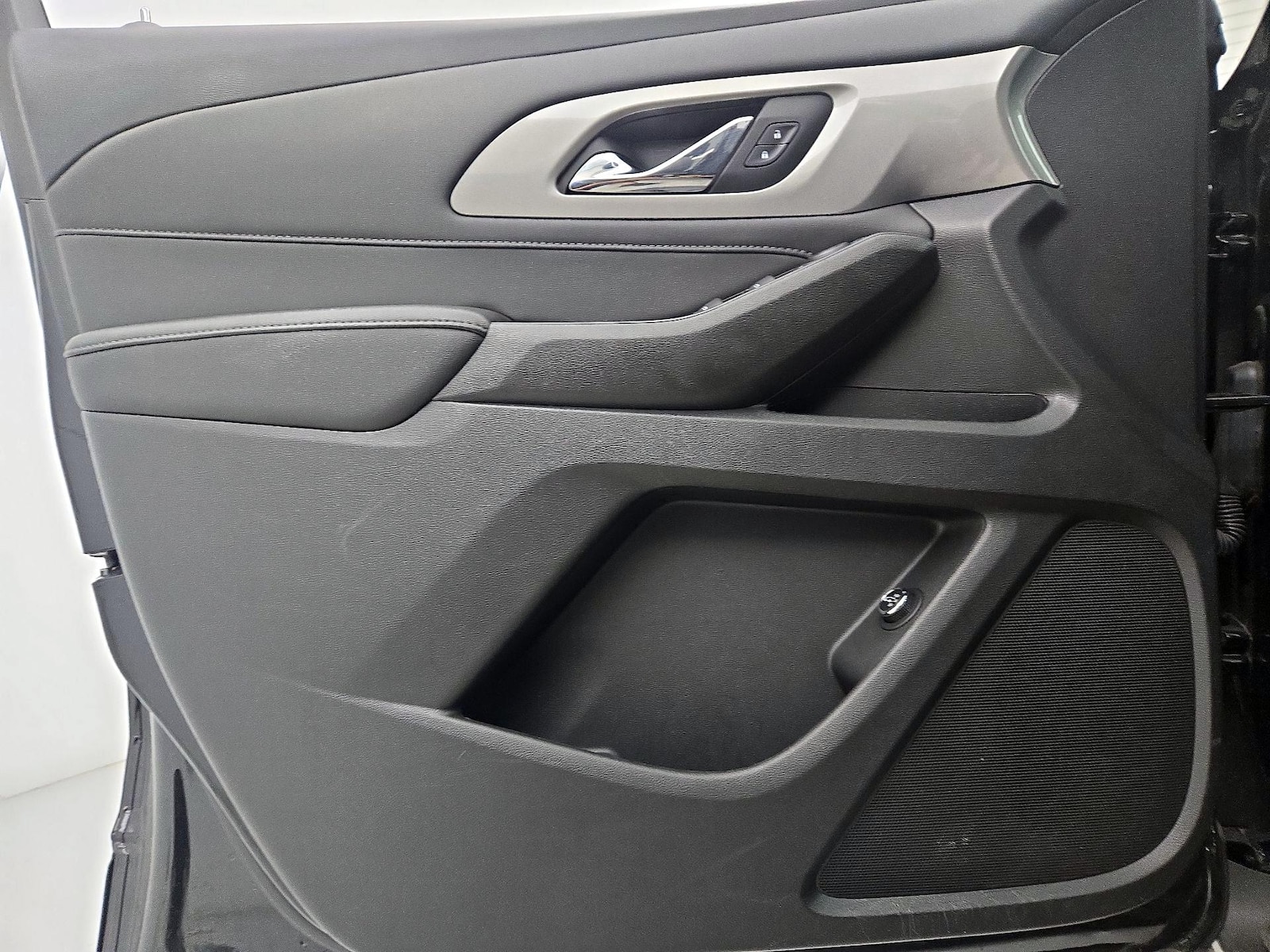 2023 Chevrolet Traverse 1LT - Photo 13
