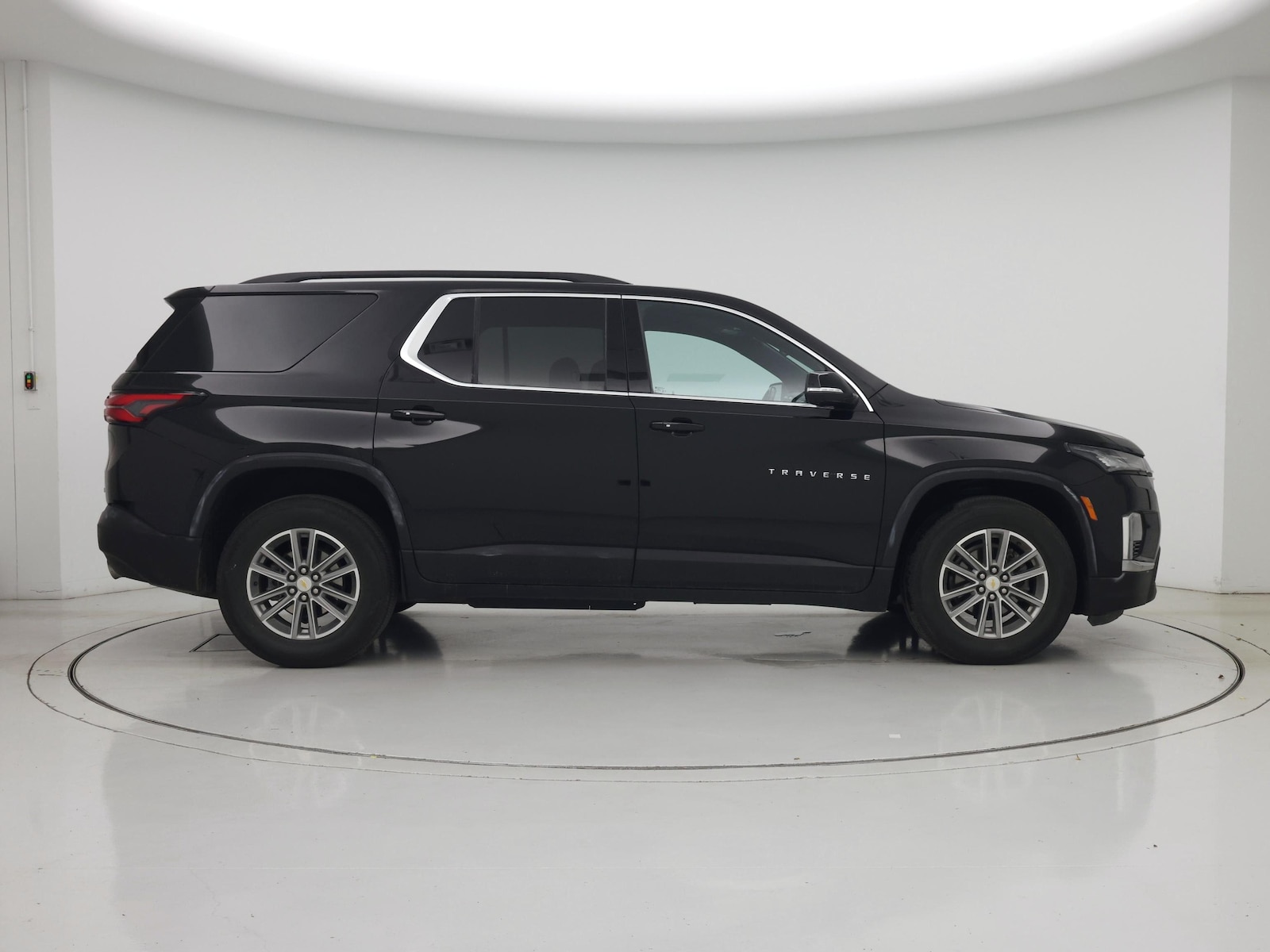 2023 Chevrolet Traverse 1LT - Photo 8