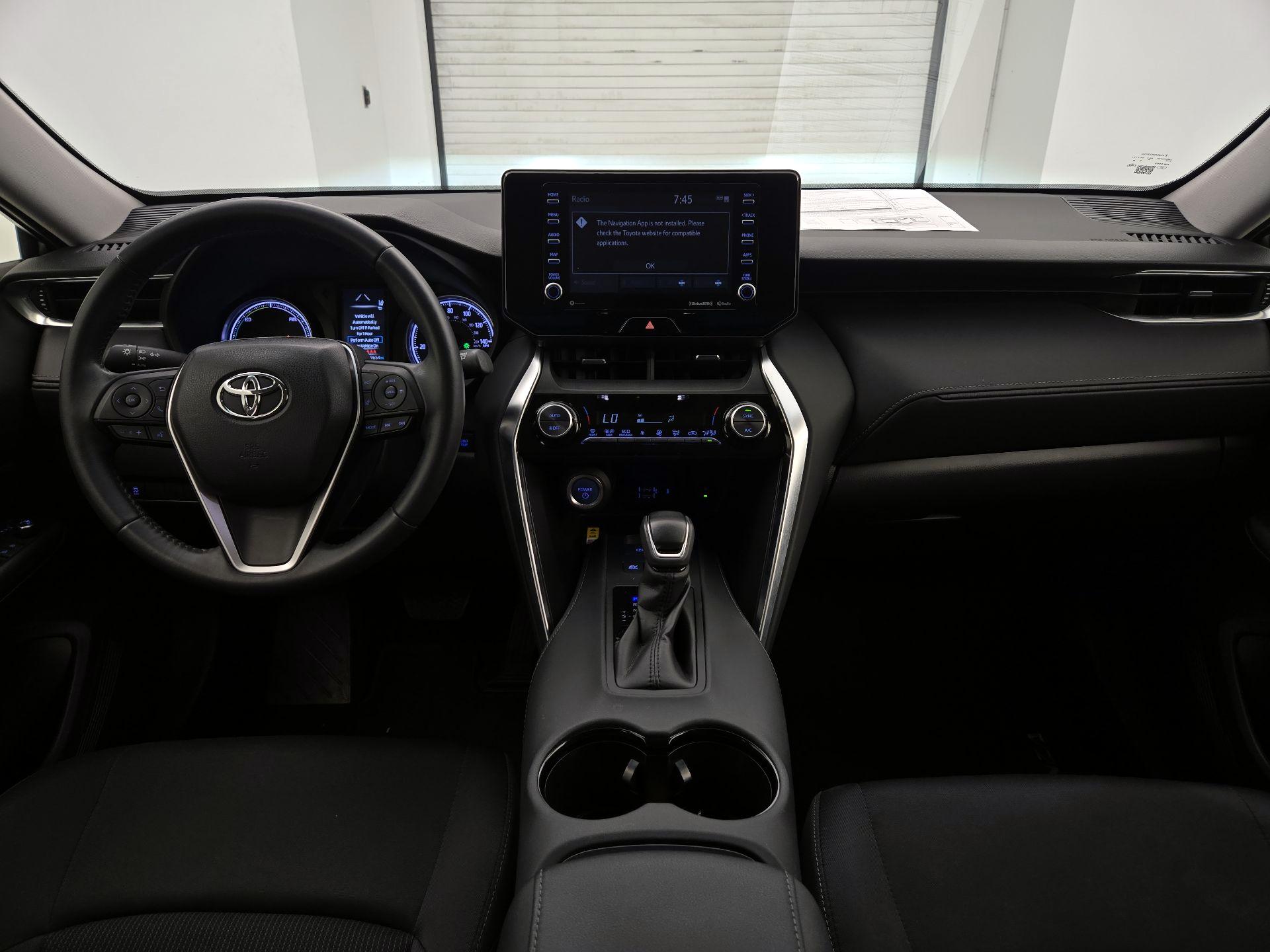 Thumbnail: 2022 Toyota Venza - 9