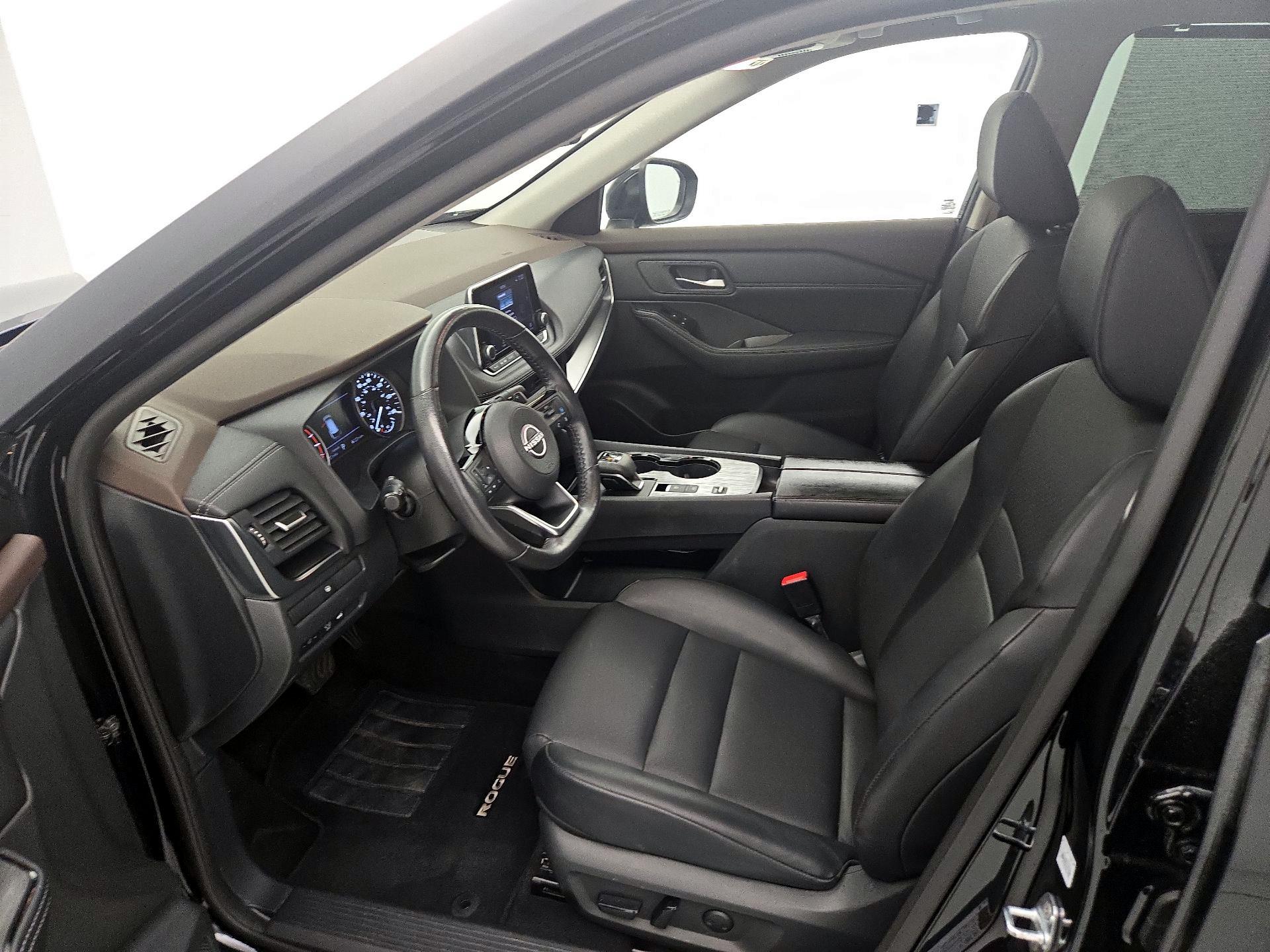 Thumbnail: 2023 Nissan Rogue - 11