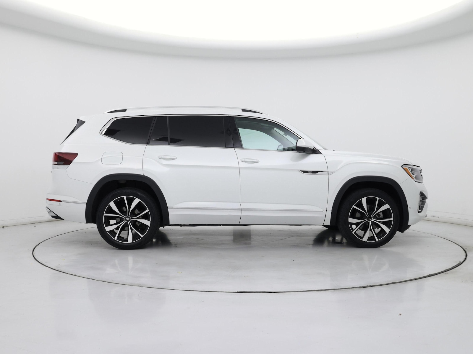 2024 Volkswagen Atlas SEL Premium R-Line - Photo 8