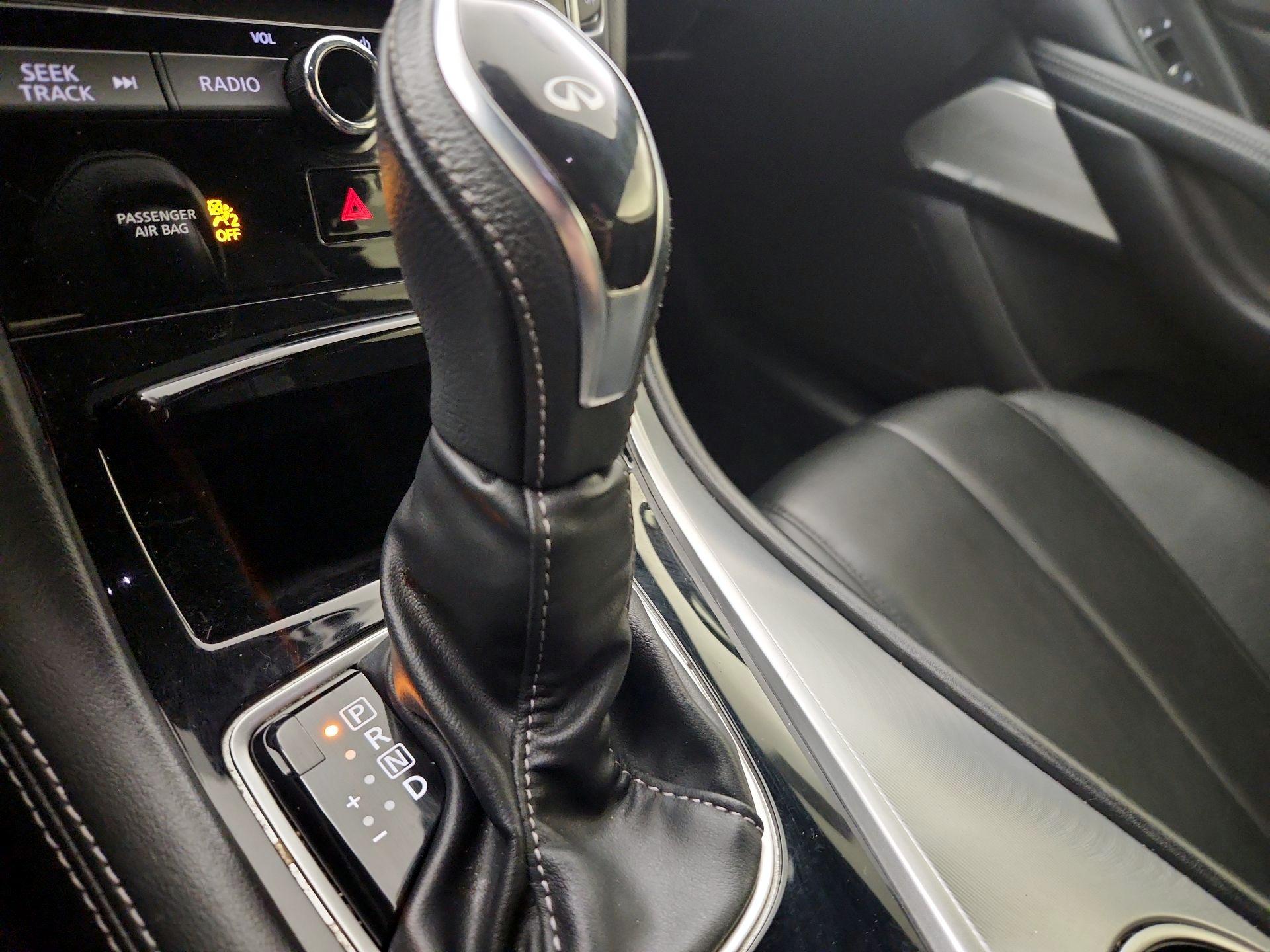 Thumbnail: 2020 INFINITI Q60 - 17