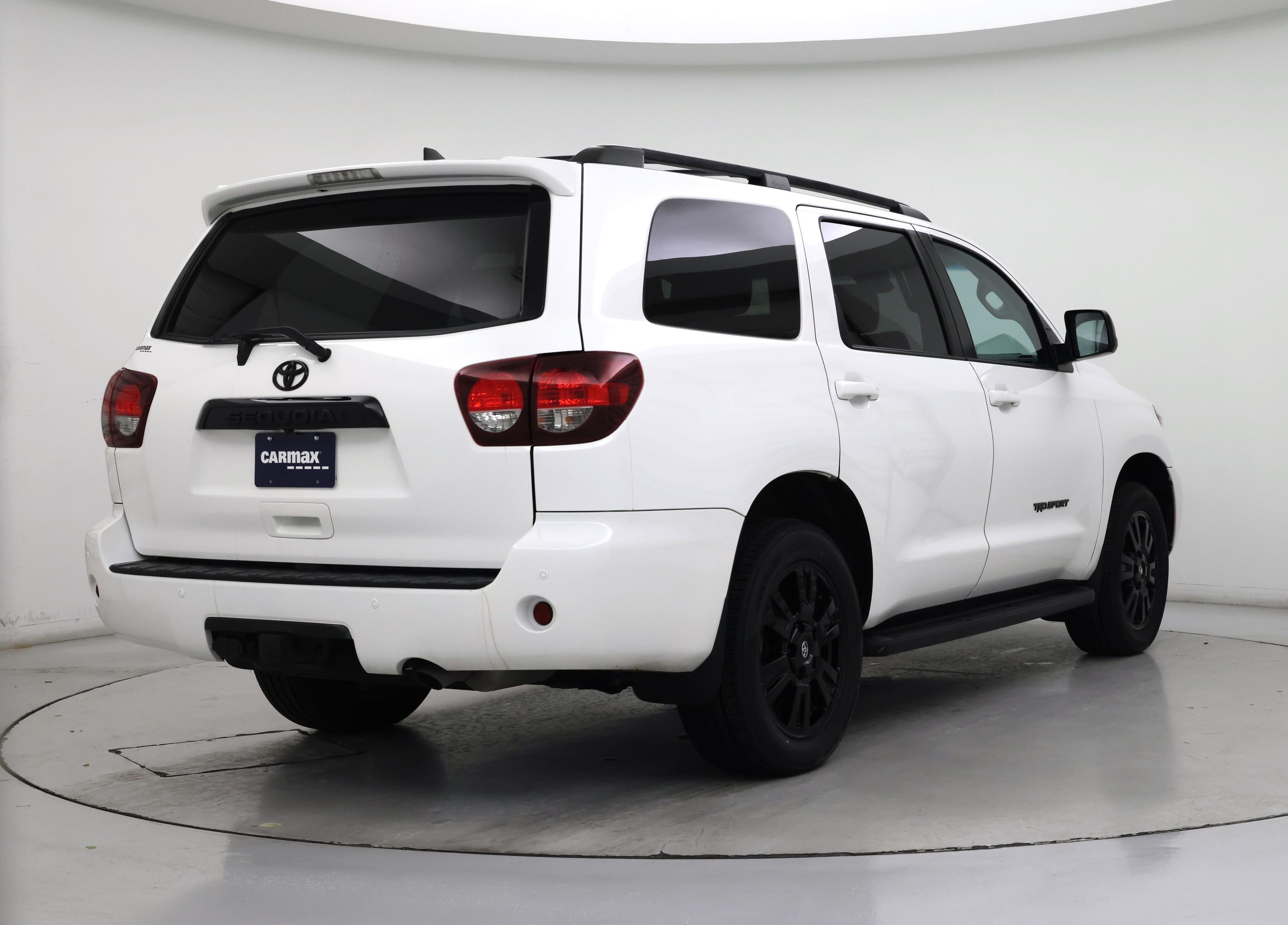 Thumbnail: 2021 Toyota Sequoia - 8