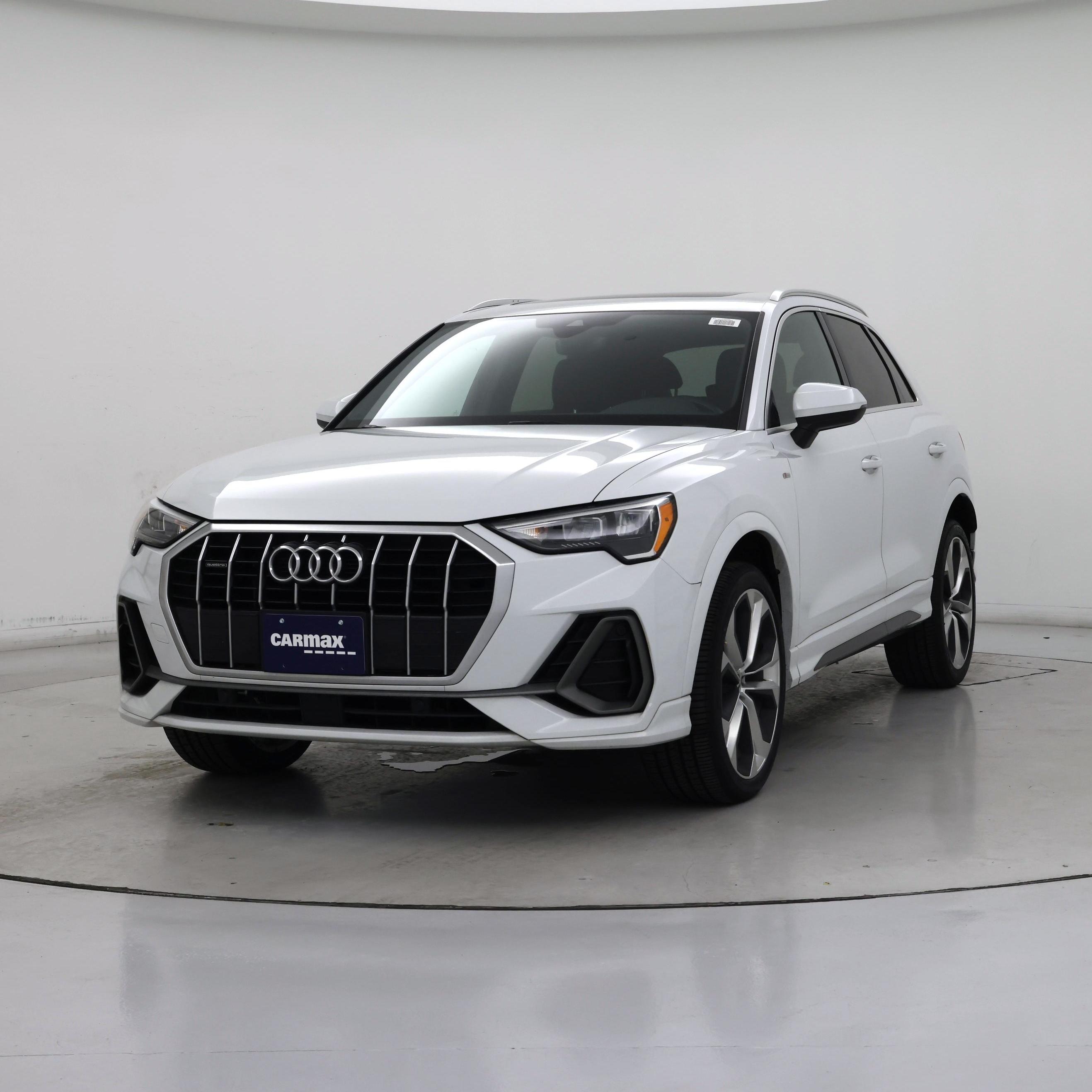 Thumbnail: 2021 Audi Q3 - 4