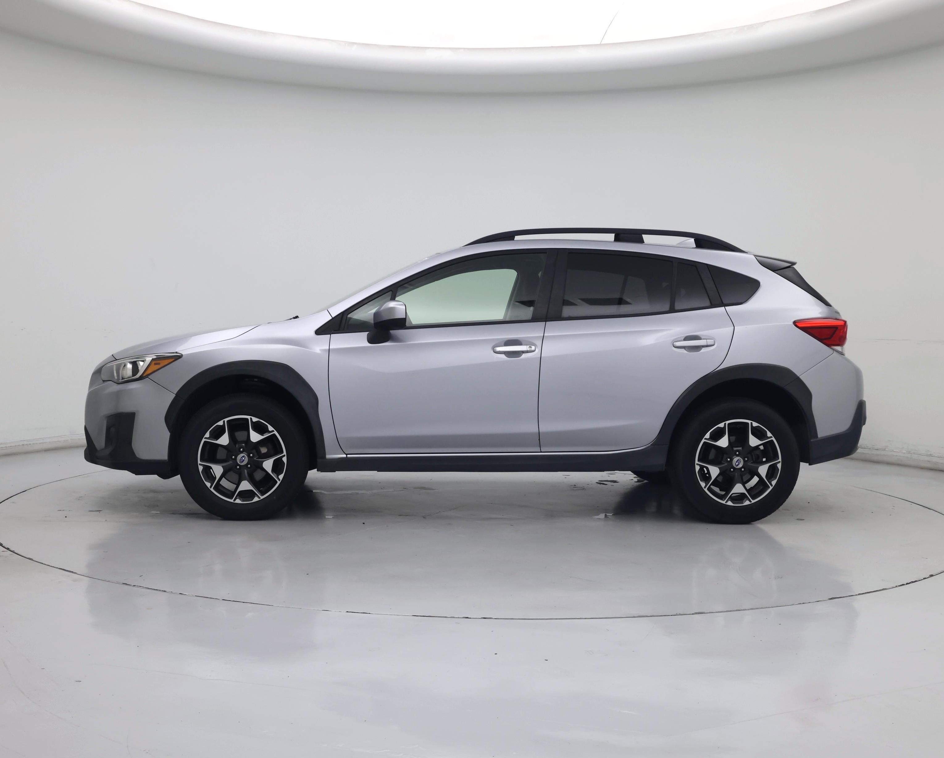 Thumbnail: 2018 Subaru Crosstrek - 3