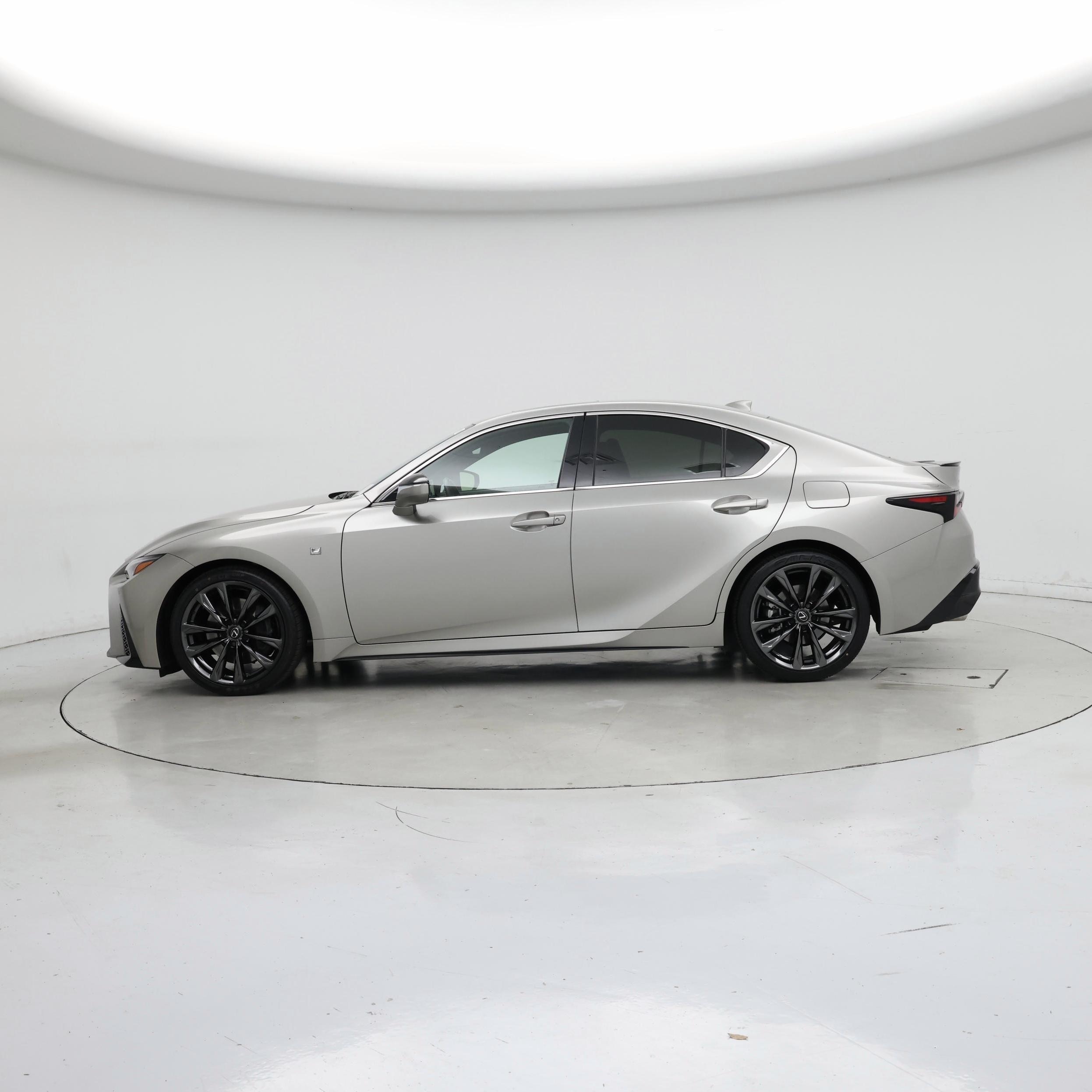 Thumbnail: 2023 Lexus IS - 3