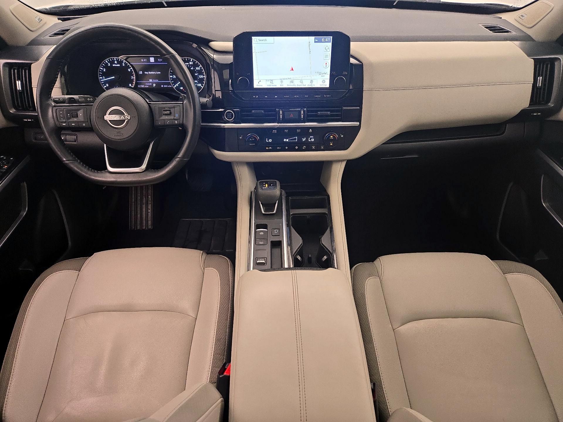 Thumbnail: 2023 Nissan Pathfinder - 9