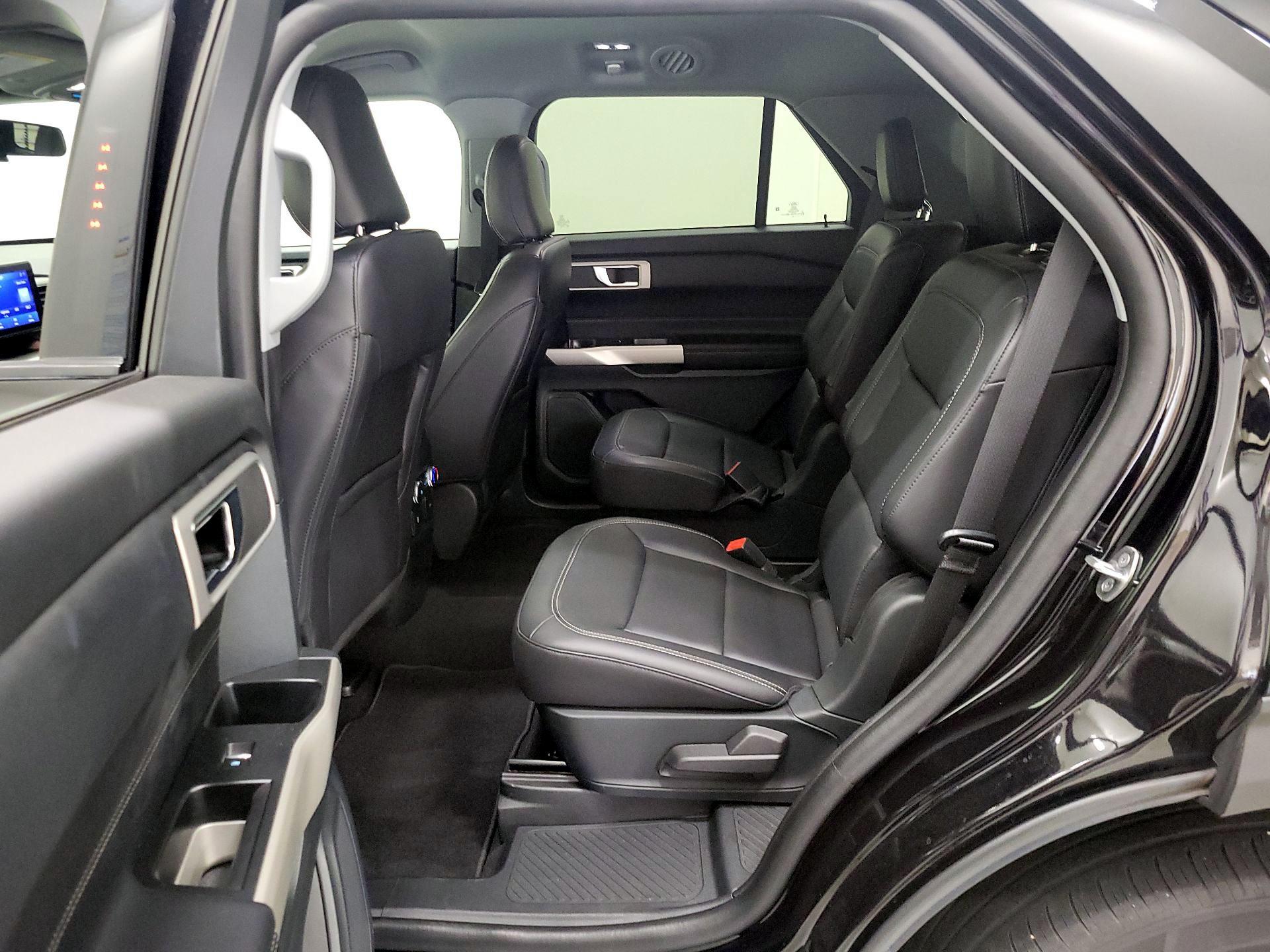Thumbnail: 2021 Ford Explorer - 19