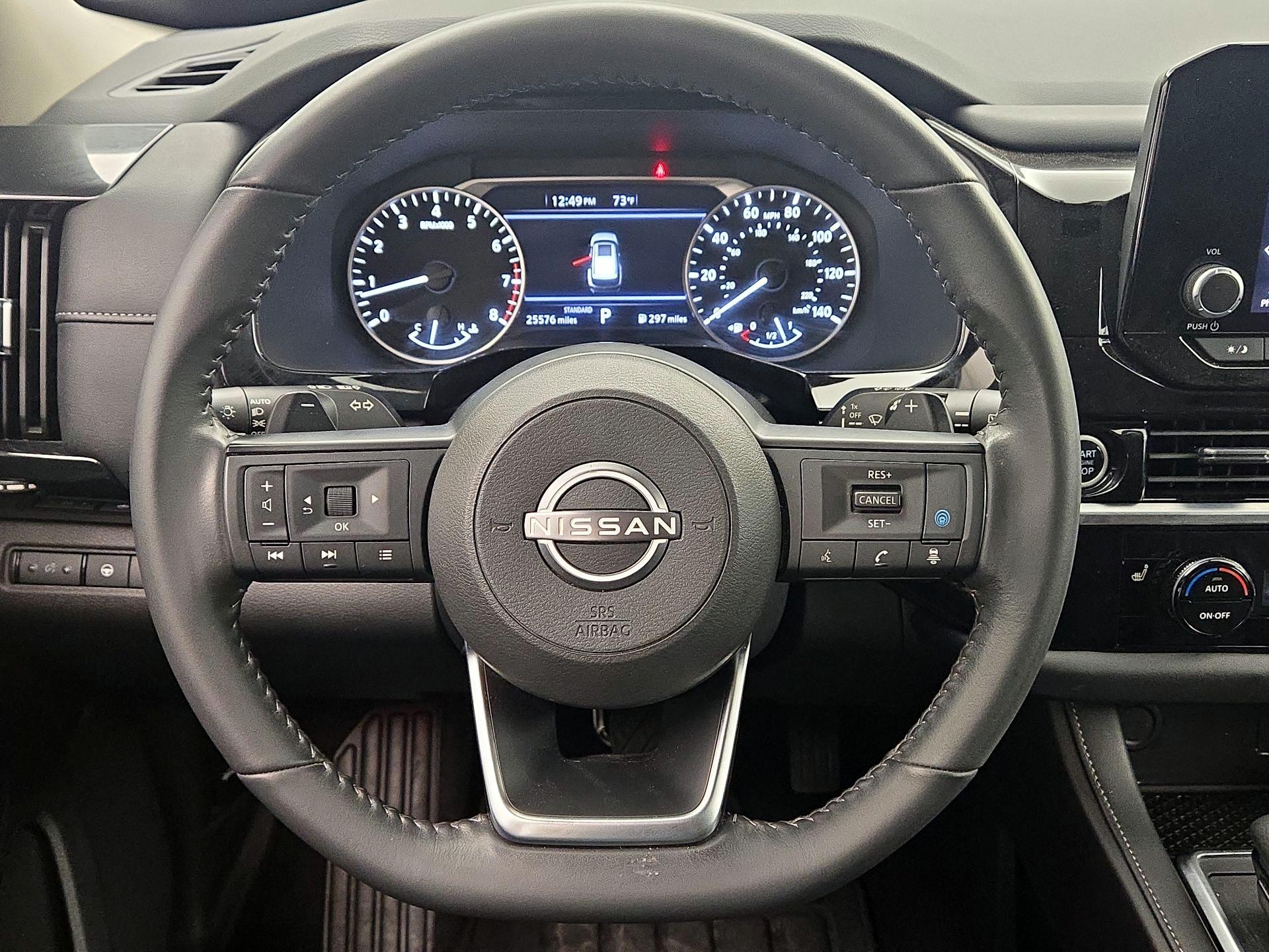 Thumbnail: 2024 Nissan Pathfinder - 10